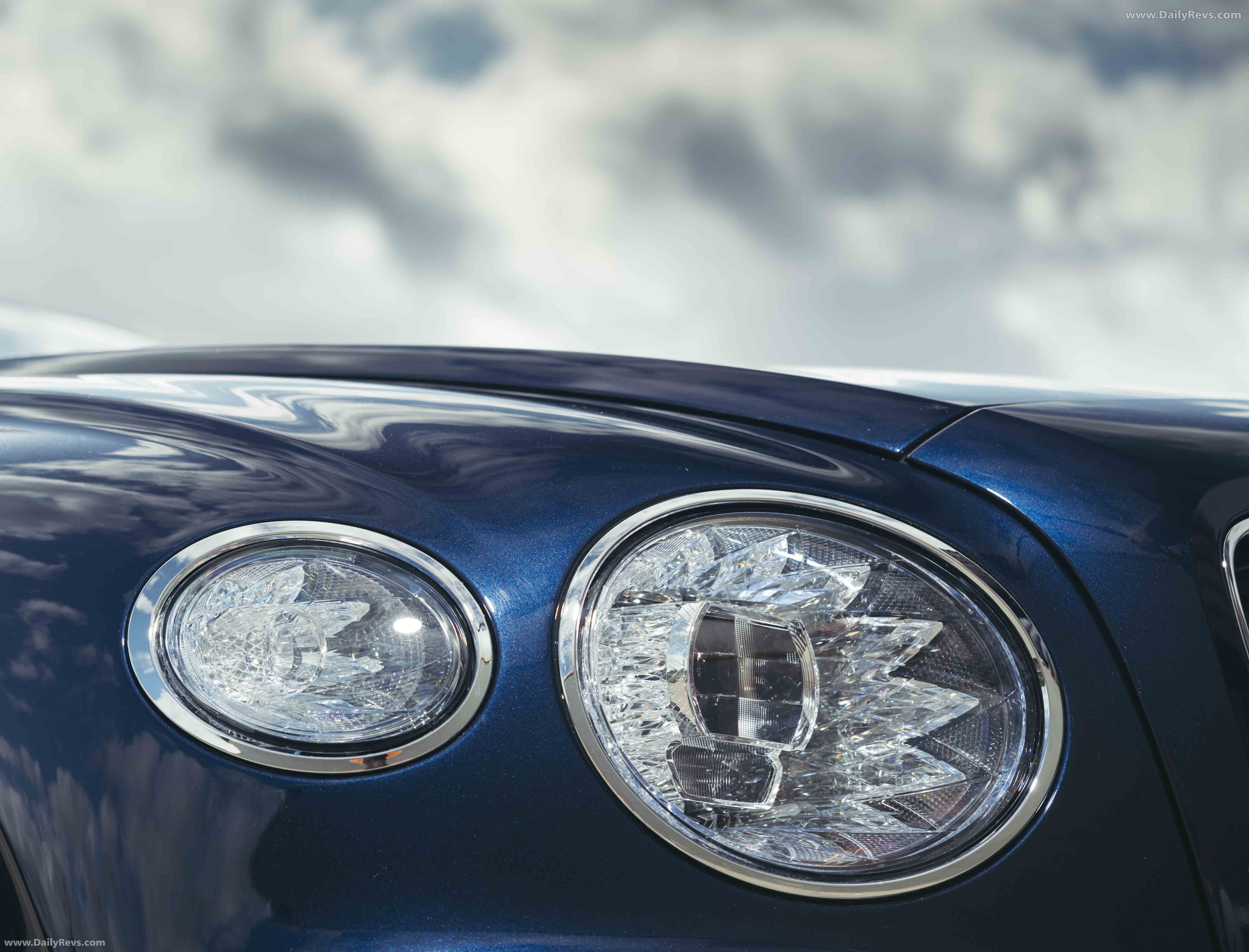 2025 Bentley Flying Spur Azure Exterior