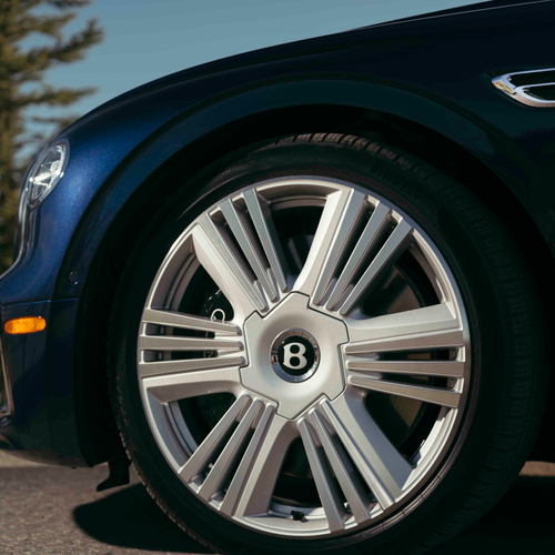 2025 Bentley Flying Spur Azure Exterior
