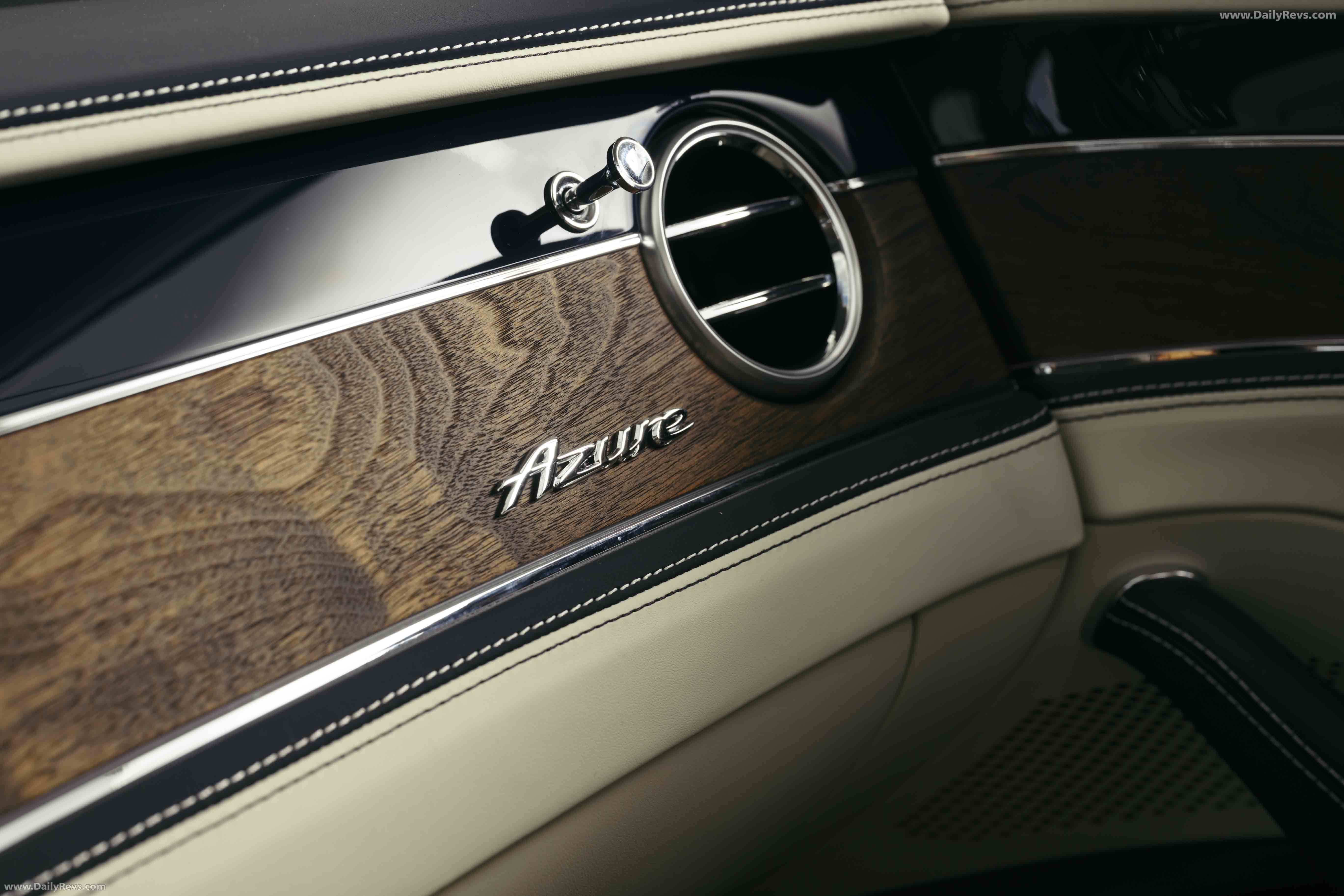 2025 Bentley Flying Spur Azure Interior