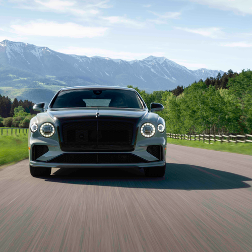 2025 Bentley Flying Spur Cumbarian Green Front View