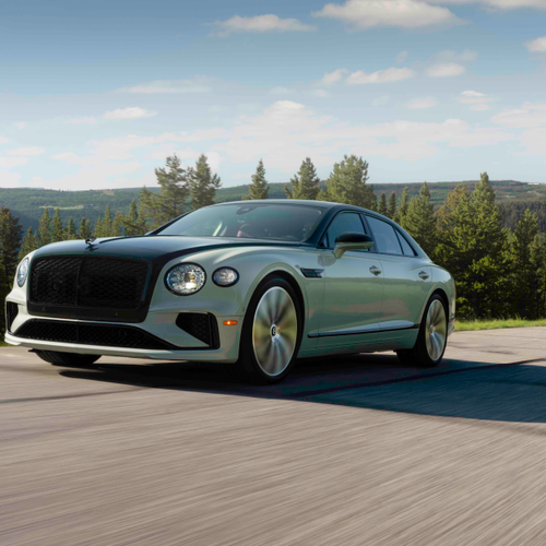 2025 Bentley Flying Spur Cumbarian Green Front View