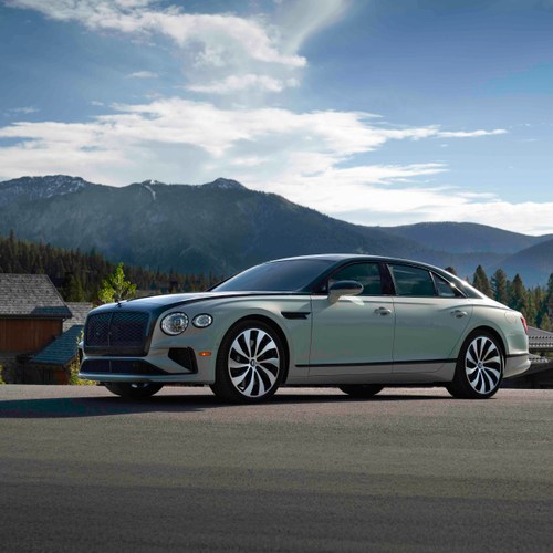 2025 Bentley Flying Spur Cumbarian Green Front View