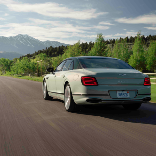 2025 Bentley Flying Spur Cumbarian Green Rear View