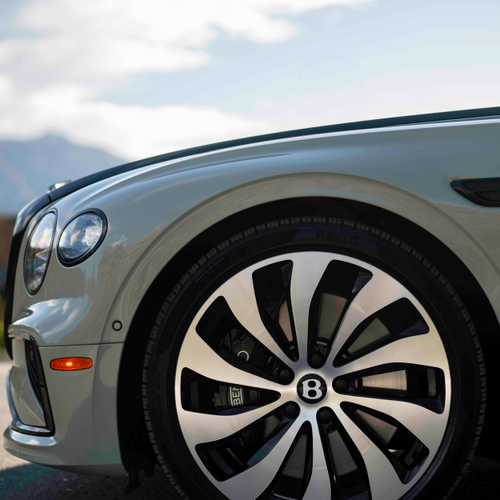 2025 Bentley Flying Spur Cumbarian Green Exterior