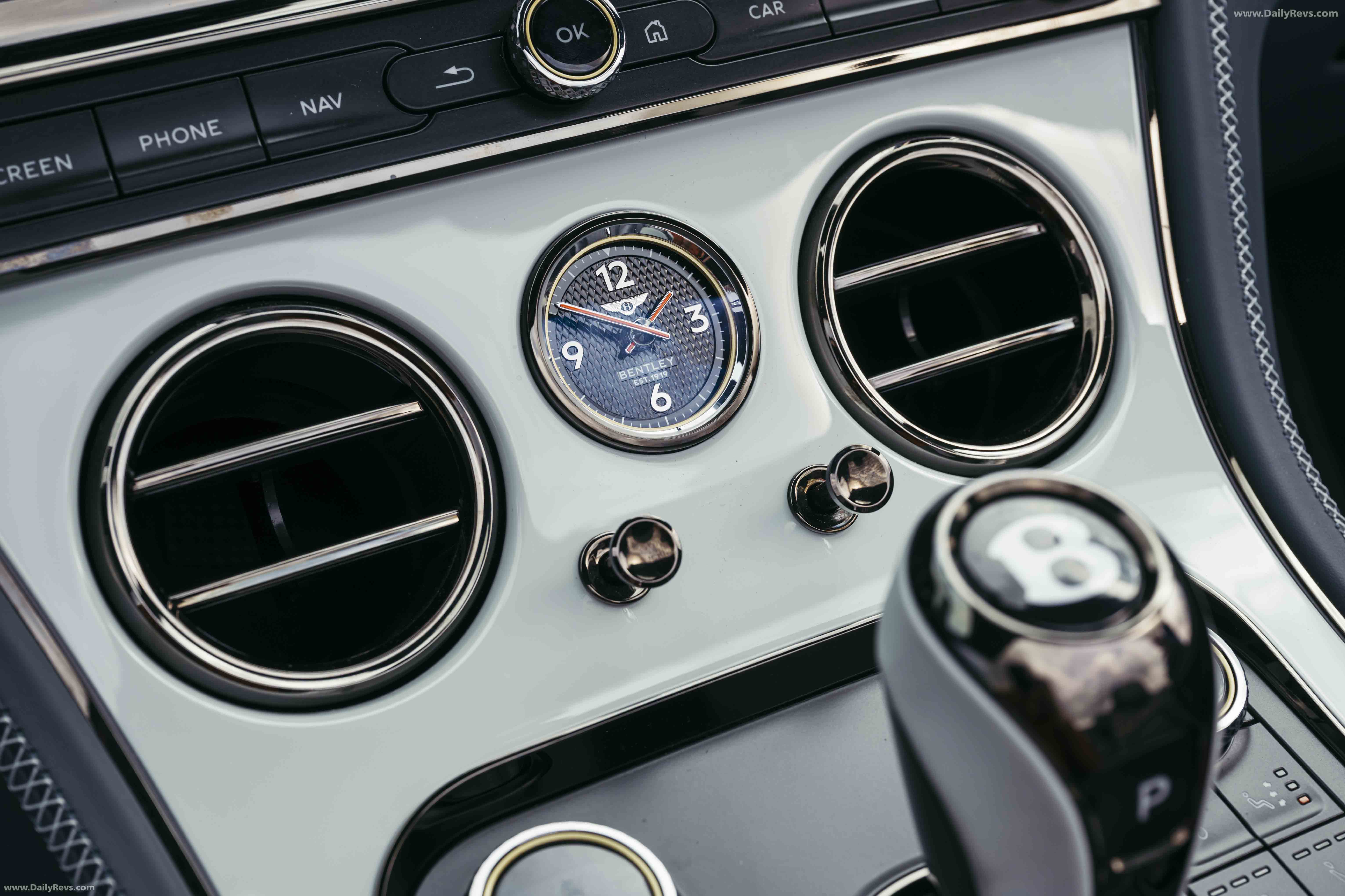 2026 Bentley Continental GTC Azure Interior