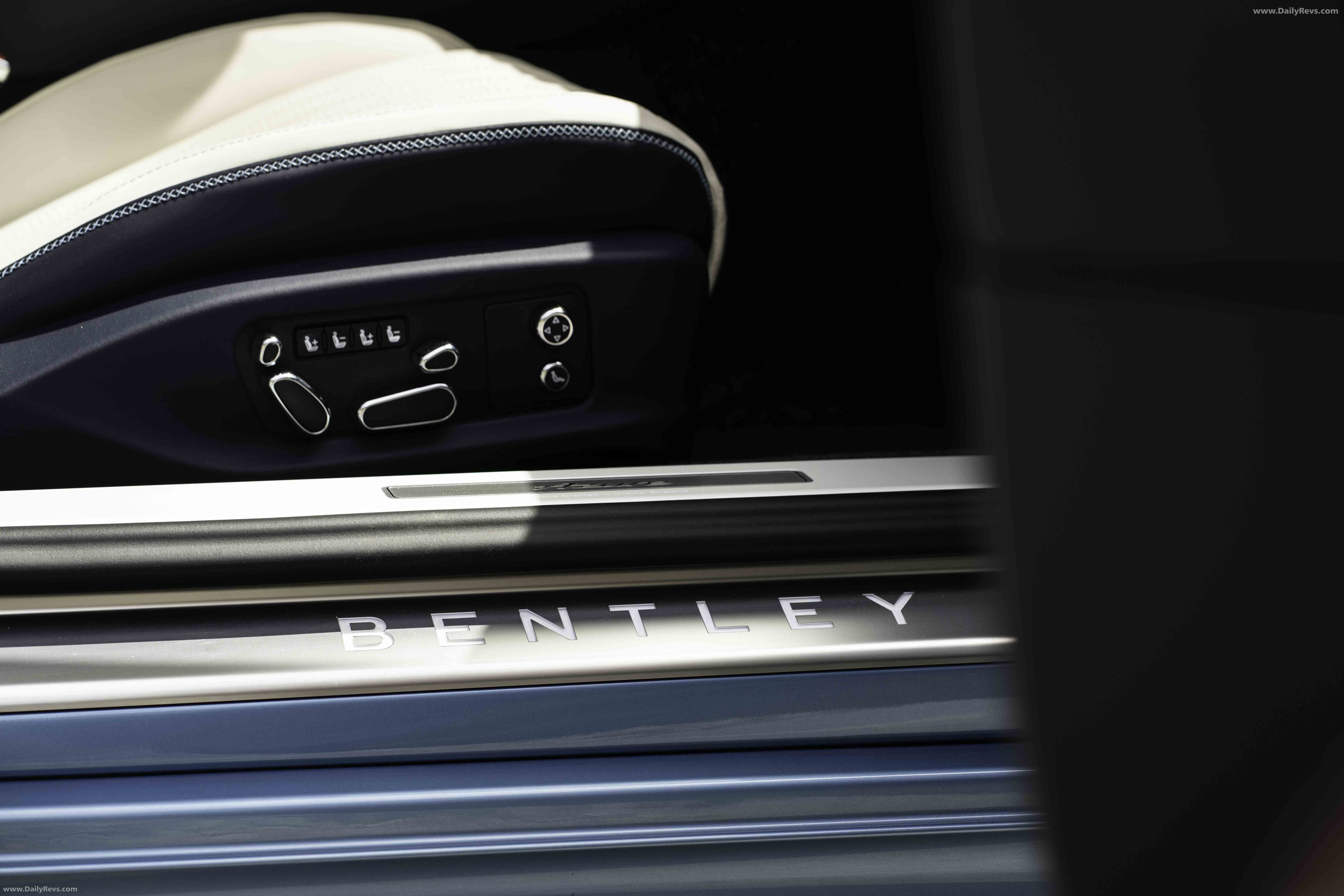 2026 Bentley Continental GT Azure Interior