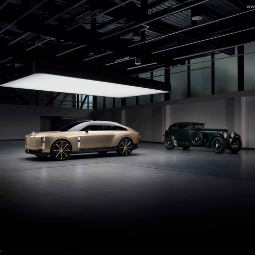 2025 Bentley EX 15 Concept Front View