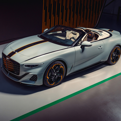 2026 Bentley Batur Convertible Mulliner Front View