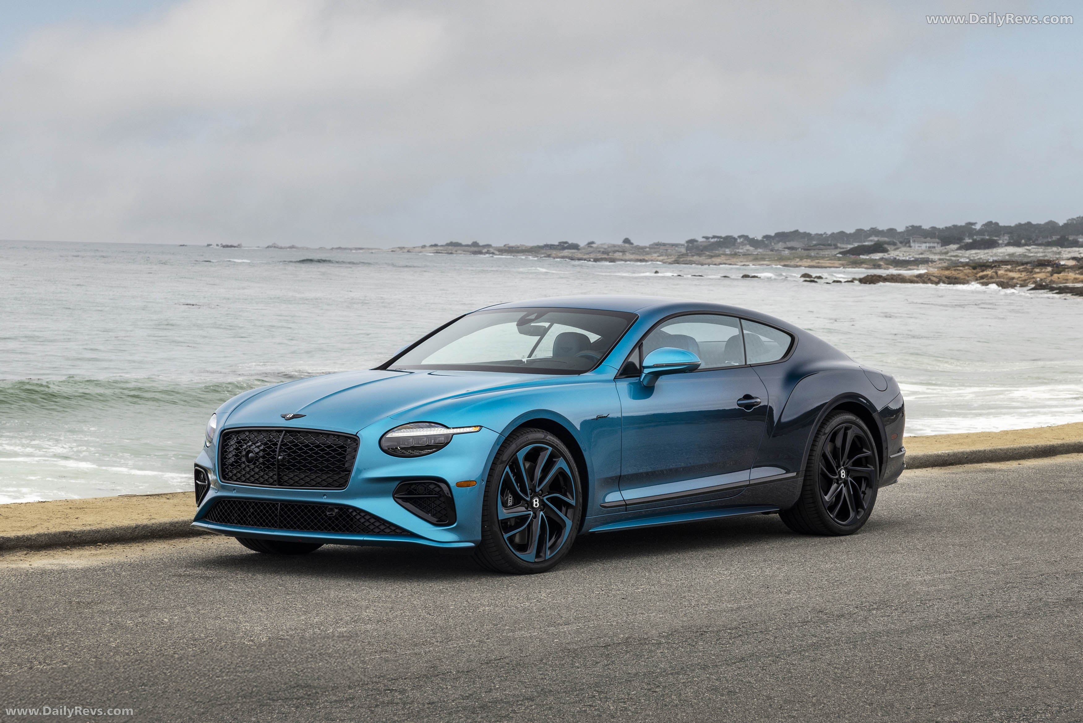 2025 Bentley Continental GT Speed Ombre by Mulliner Front View