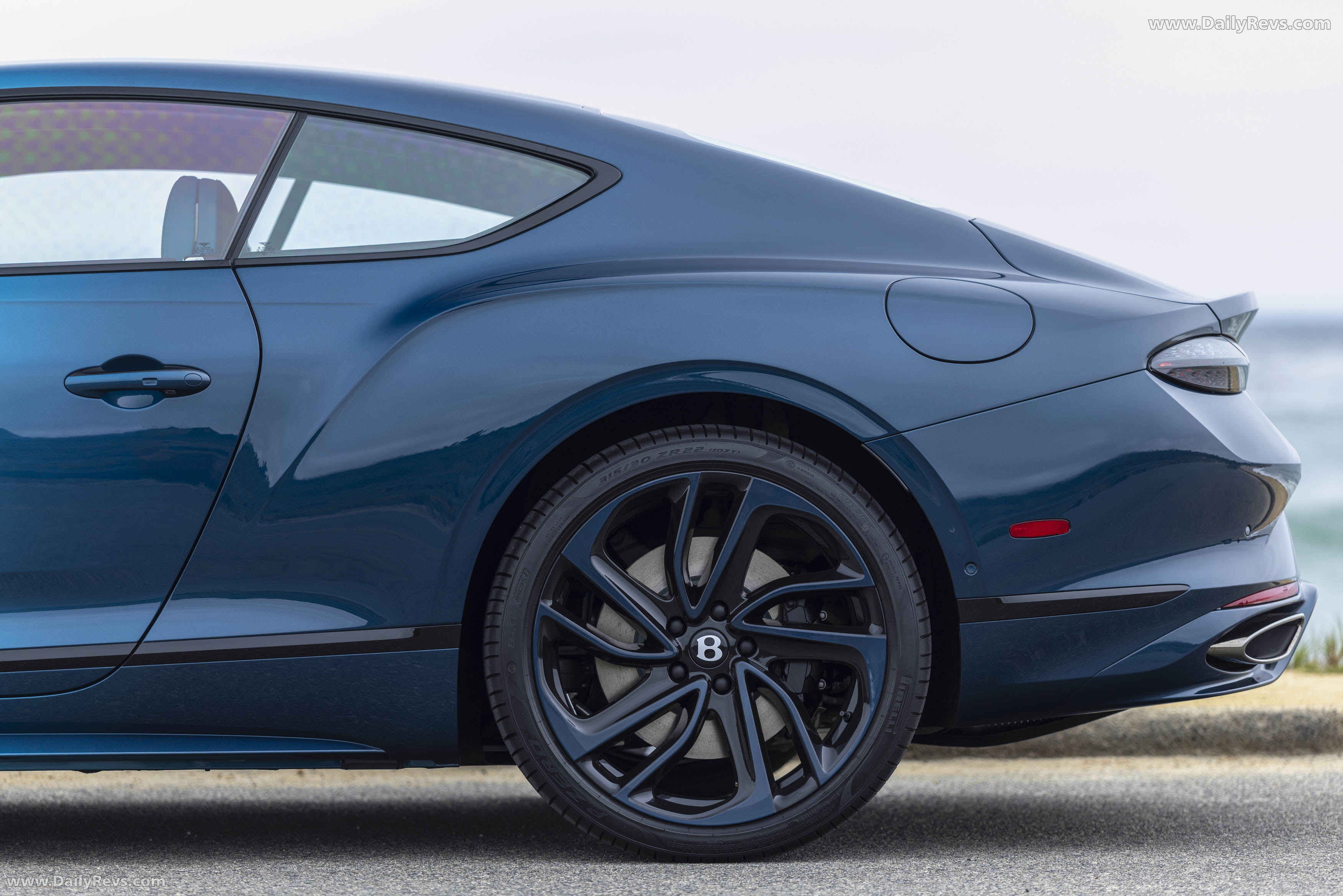 2025 Bentley Continental GT Speed Ombre by Mulliner Exterior