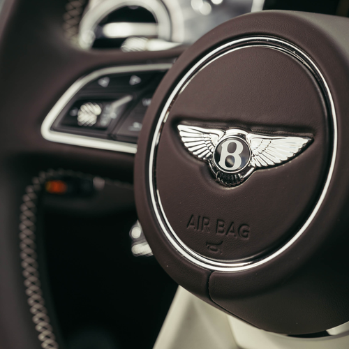 2025 Bentley Continental GT Cricket Ball Satin Interior