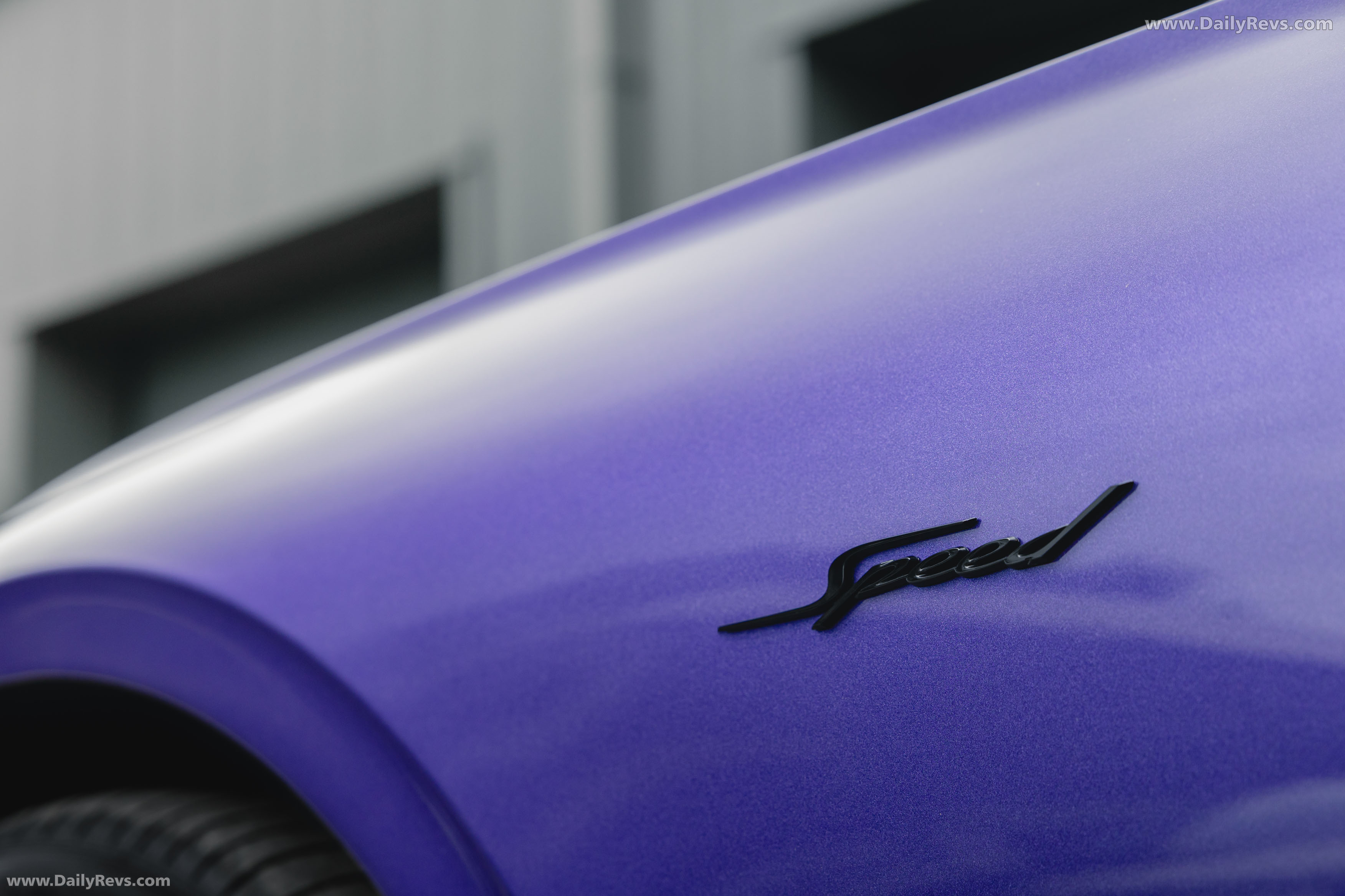 2026 Bentley Continental GTC Violette Exterior
