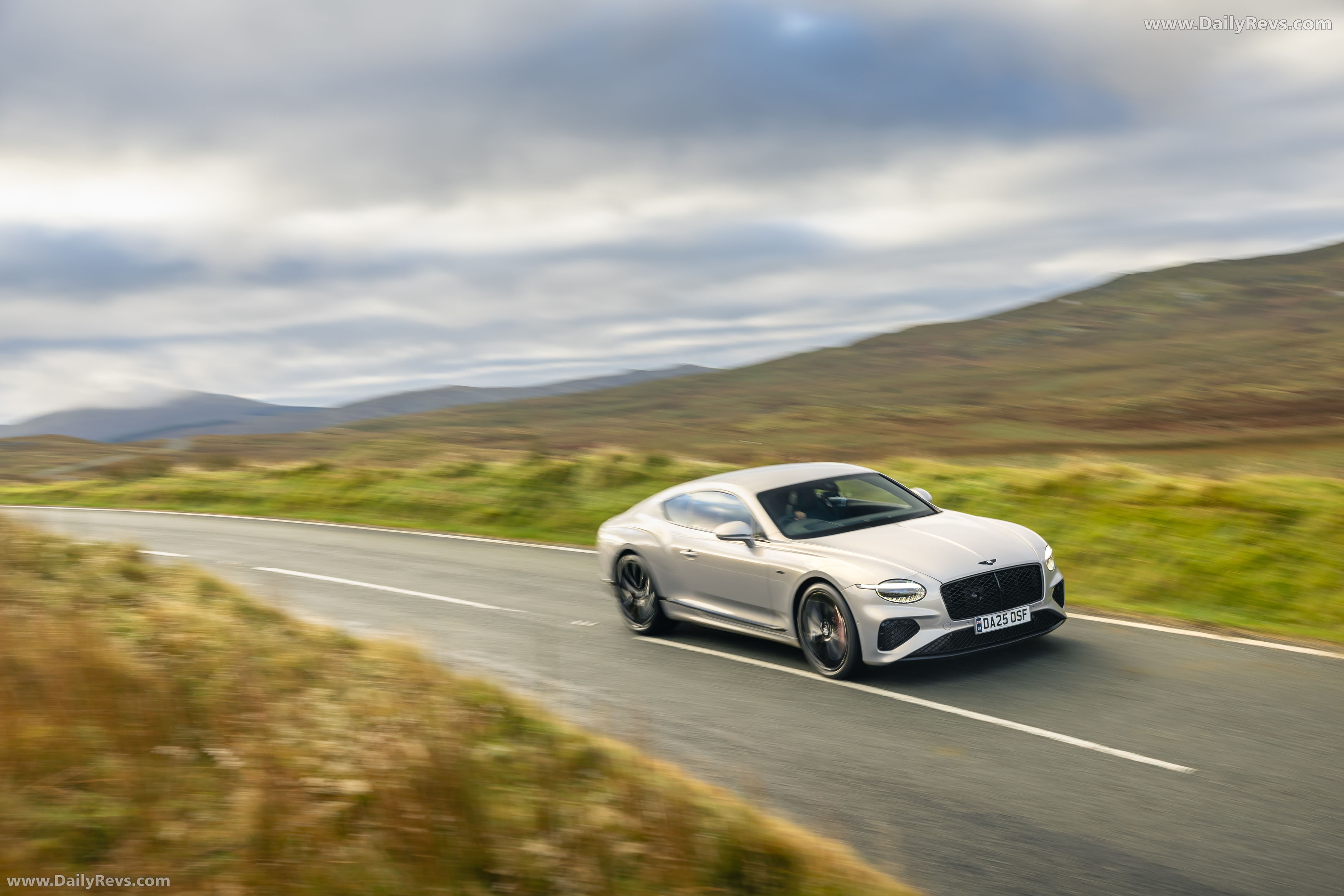 2026 Bentley Continental GT Black Edition Top View