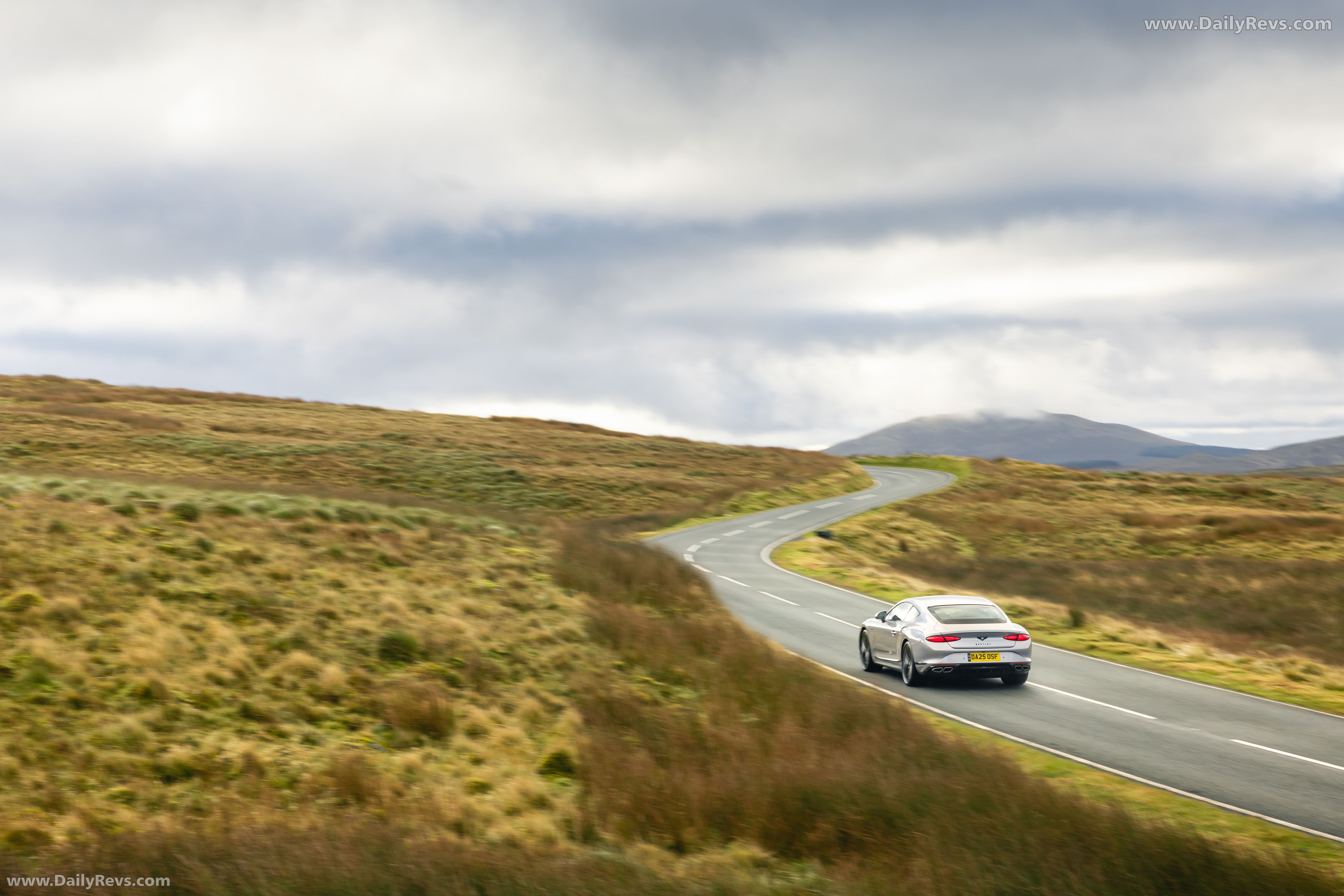 2026 Bentley Continental GT Black Edition Top View