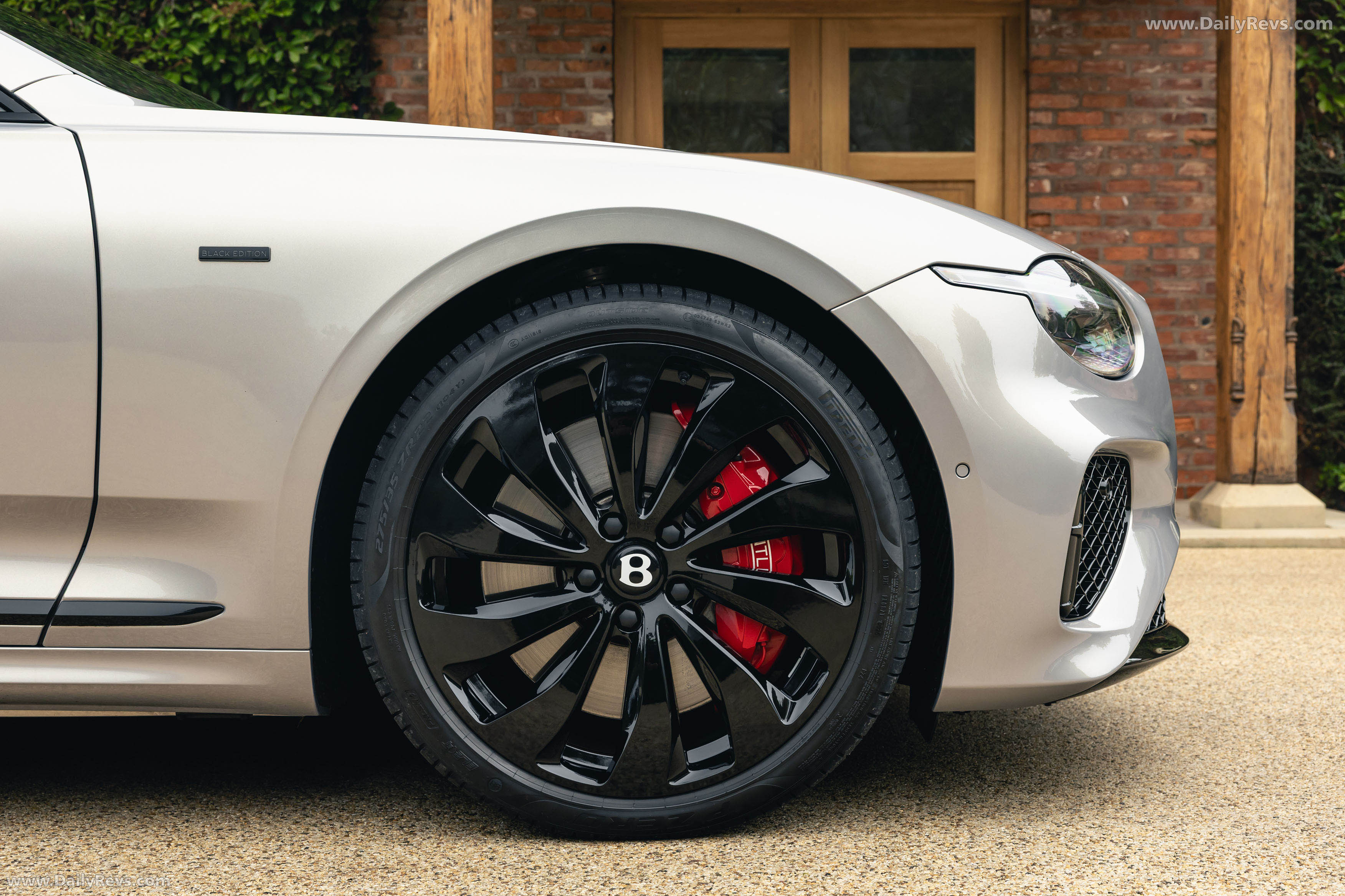 2026 Bentley Continental GT Black Edition Exterior