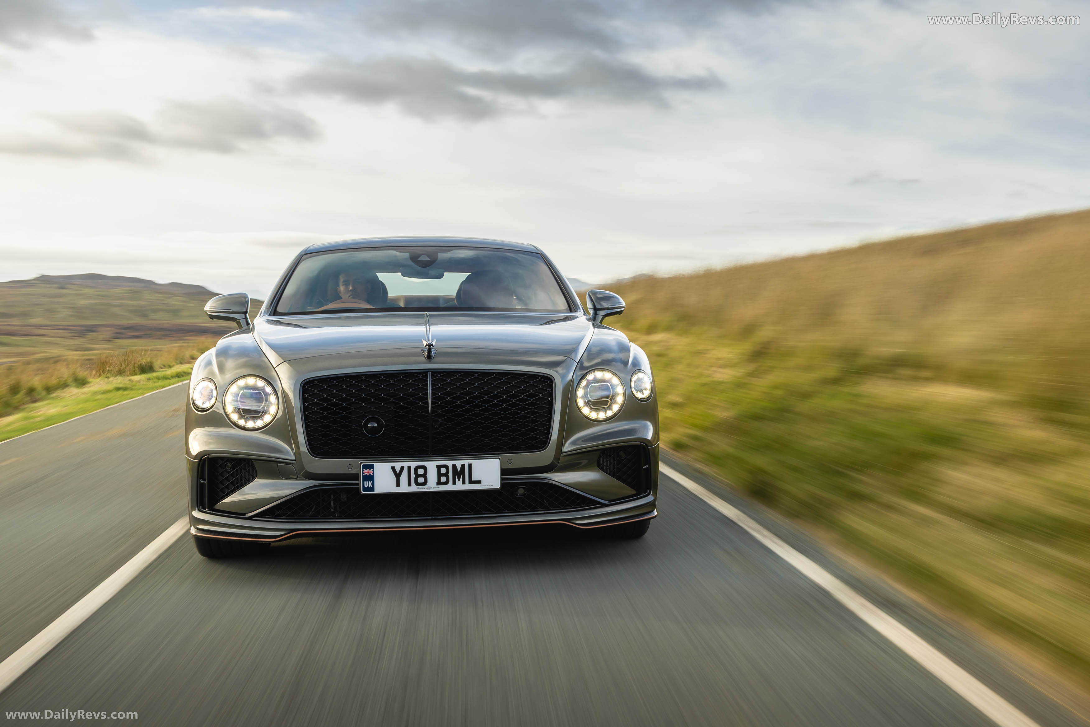 2025 Bentley Flying Spur Speed Cypress Front View