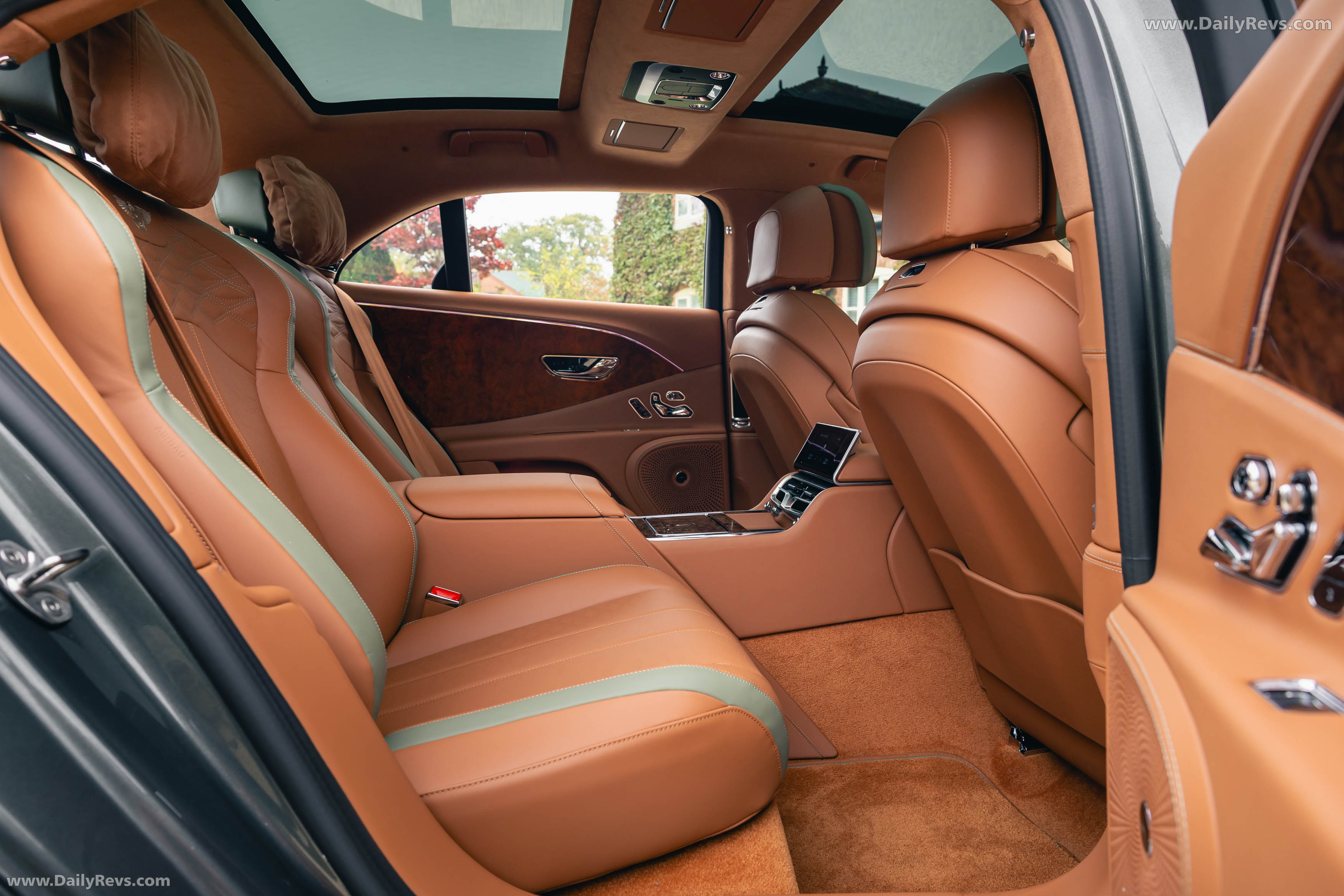 2025 Bentley Flying Spur Speed Cypress Interior