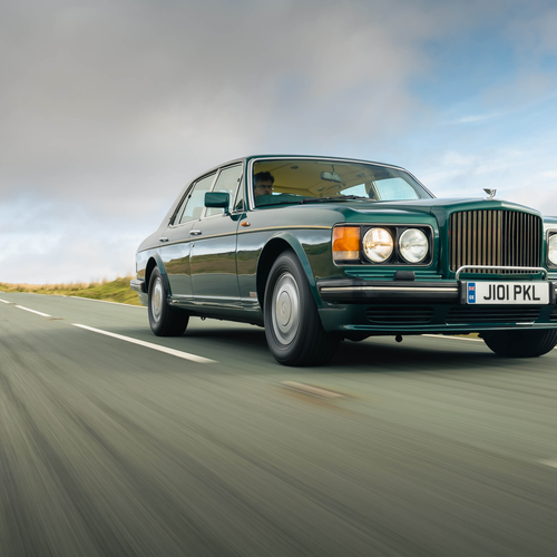 1991 Bentley Turbo R Front View