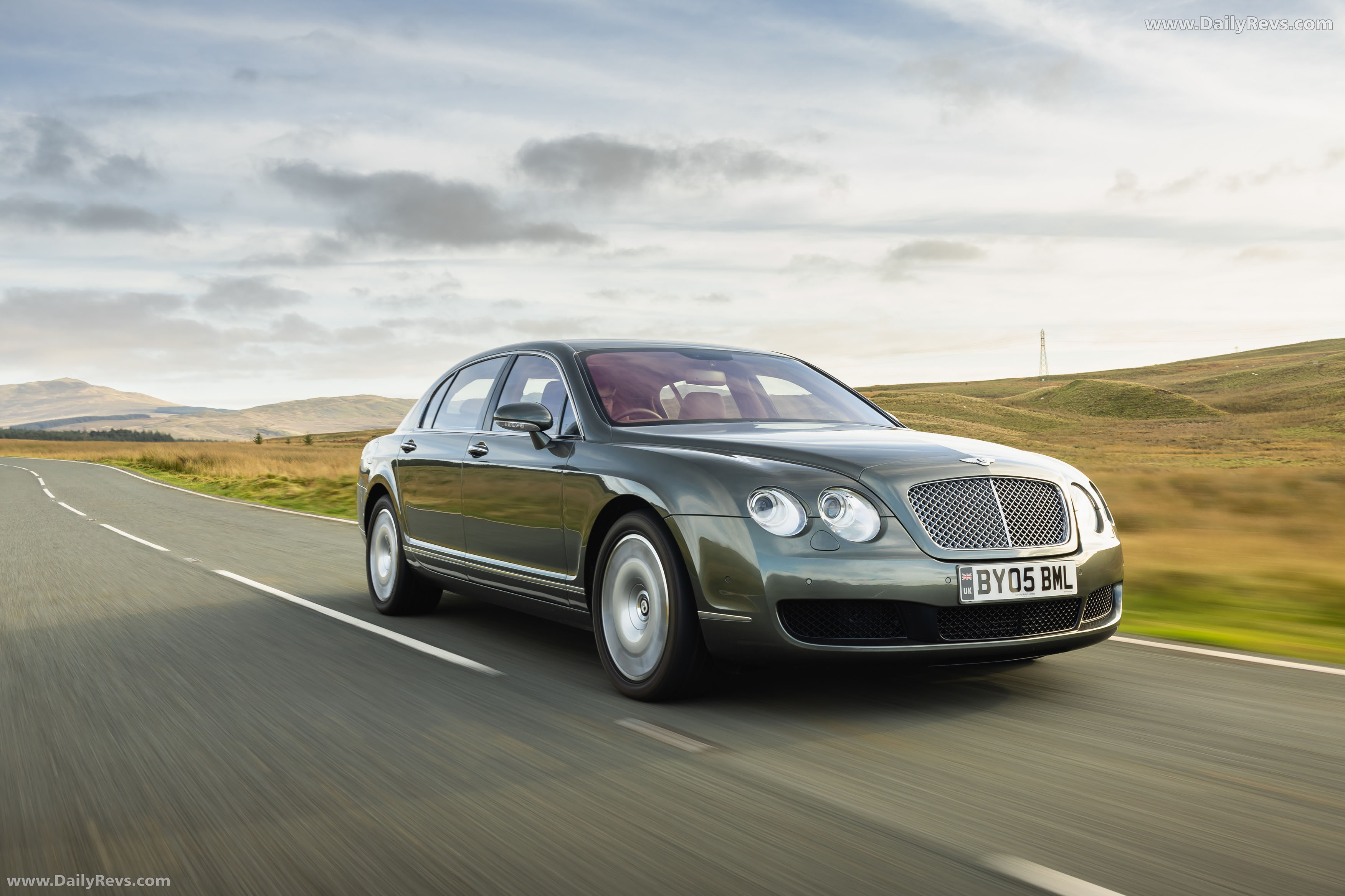 2005 Bentley Continental Flying Spur Front View