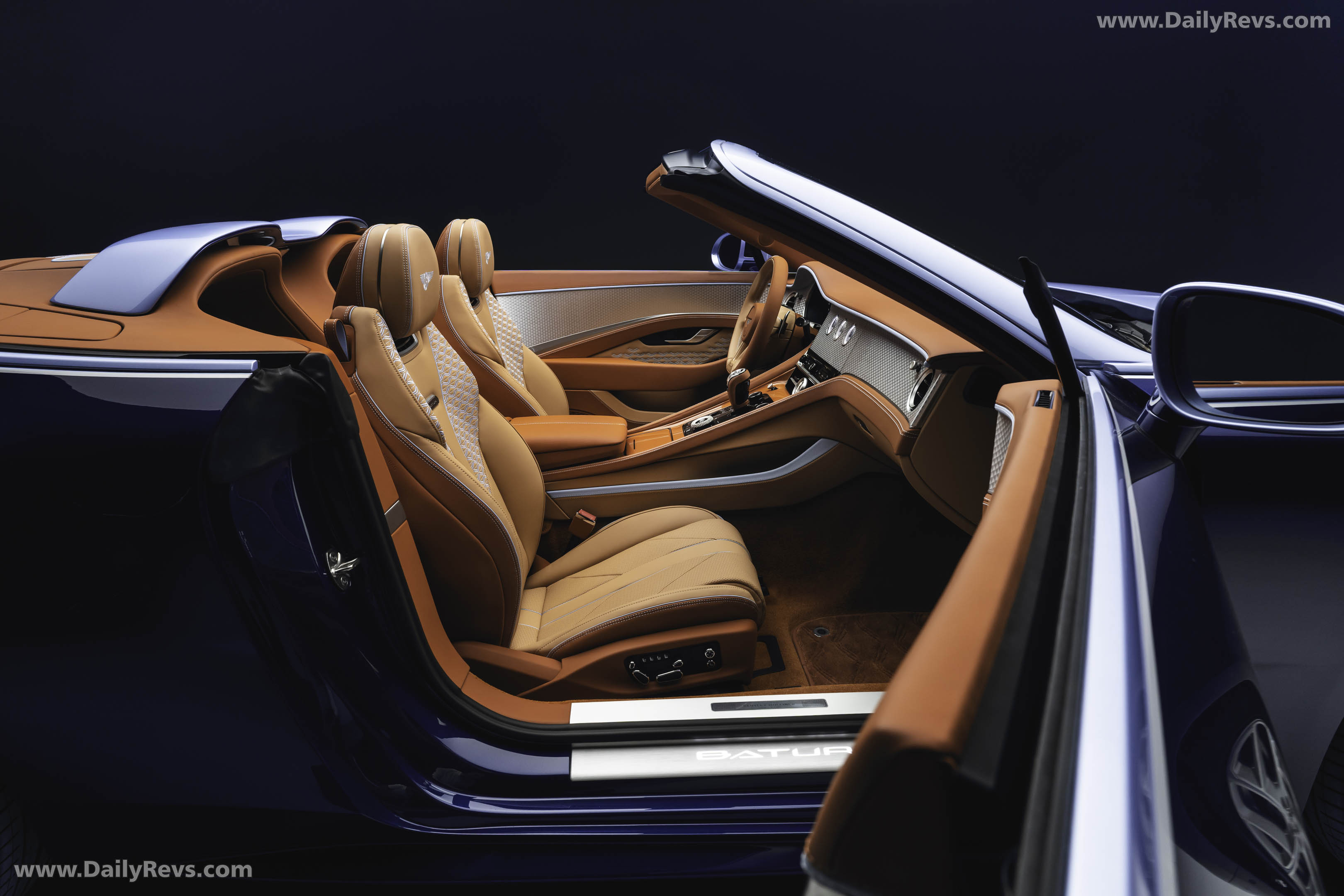 2026 Bentley Batur Convertible 4 Interior