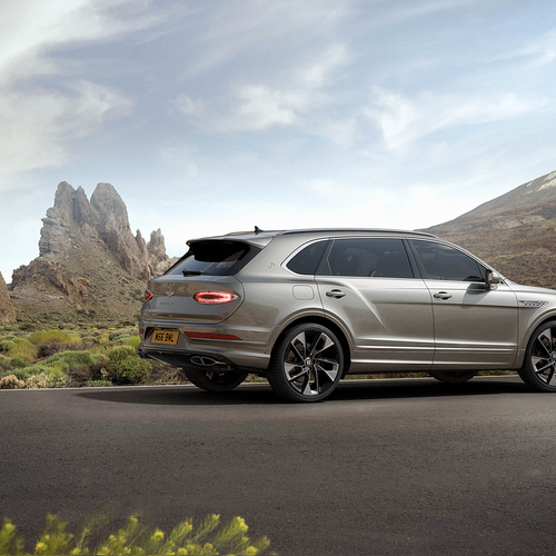 2027 Bentley Bentayga Artenara Edition Rear View