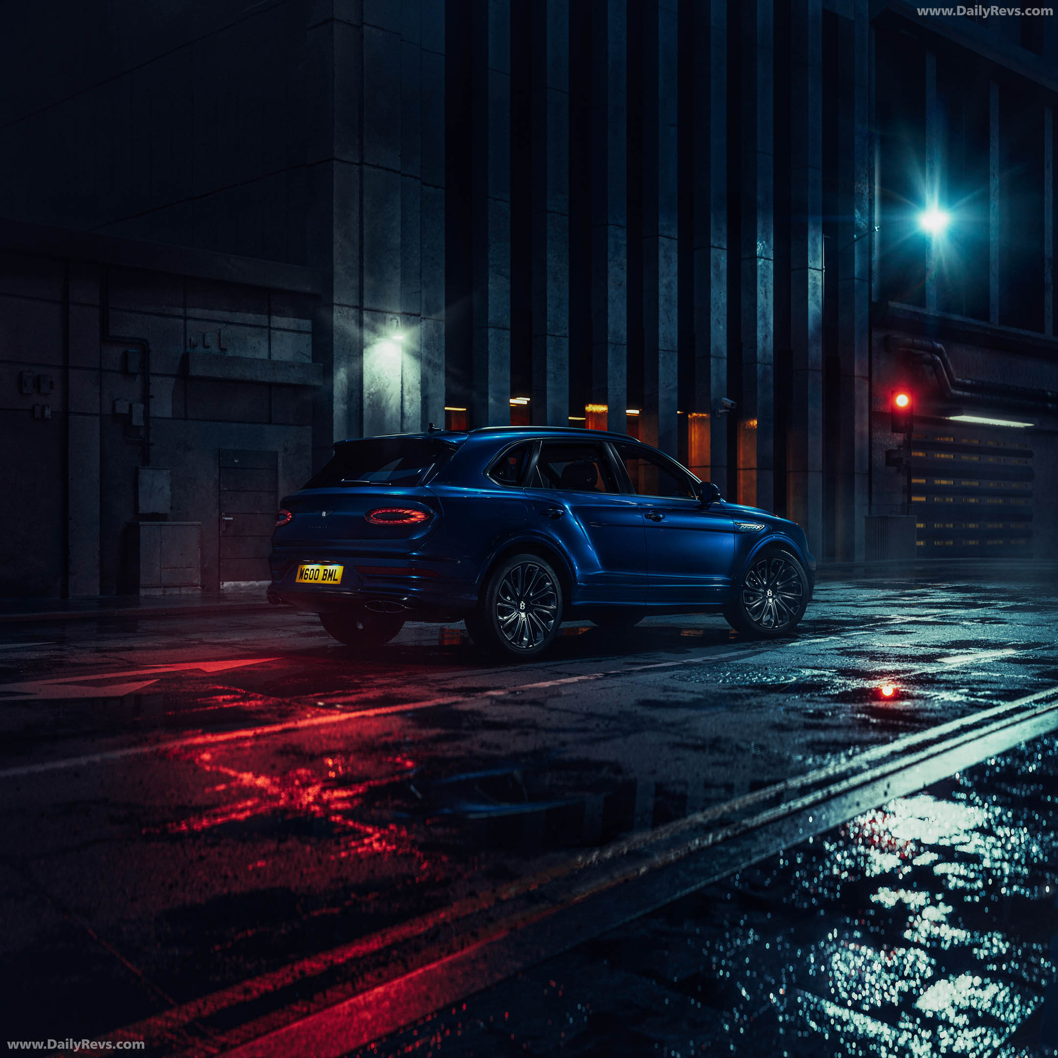 2027 Bentley Bentayga Artenara Edition Rear View