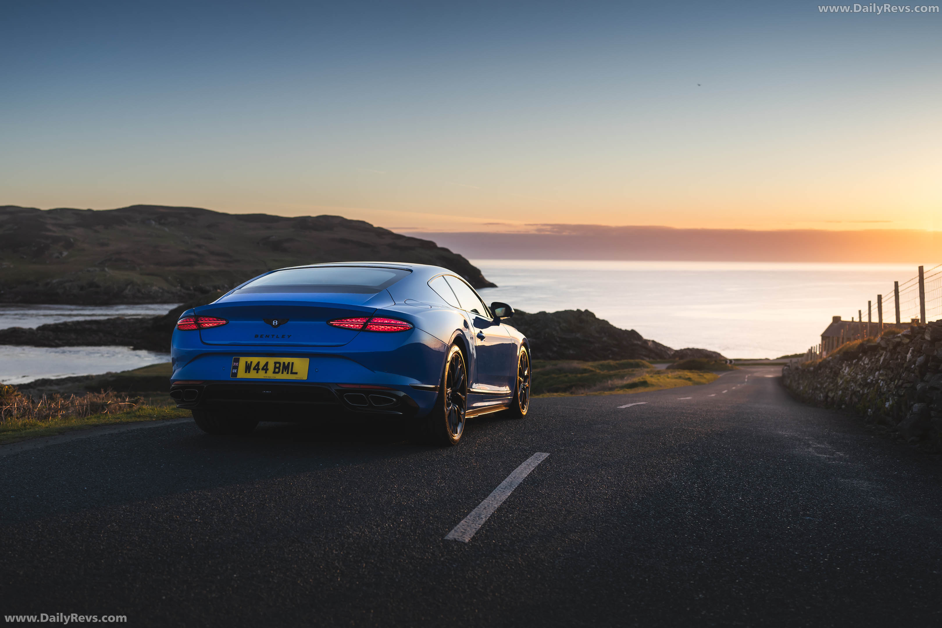 2027 Bentley Continental GT S Spark Blue Rear View