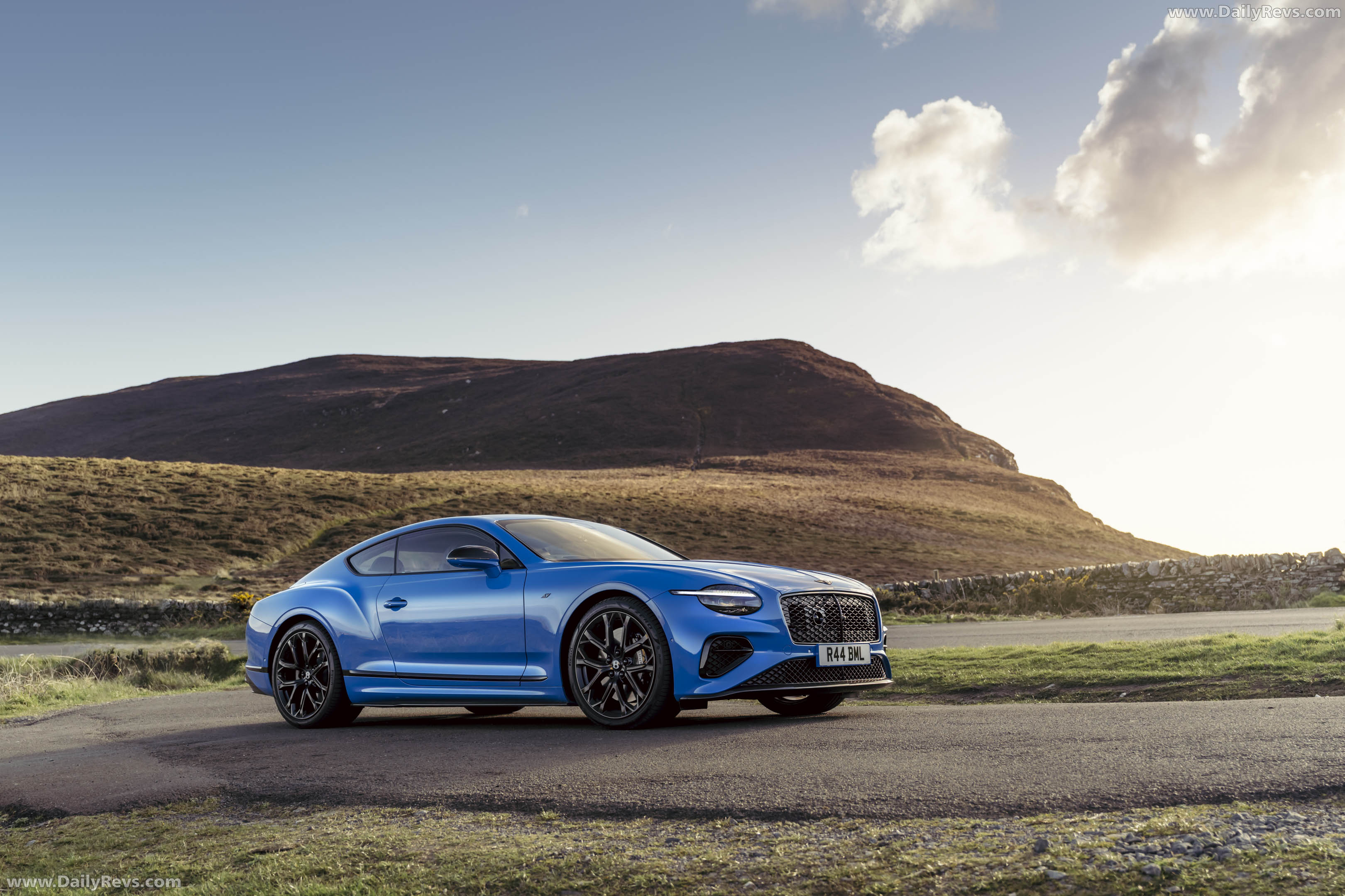 2027 Bentley Continental GT S UK Version Front View