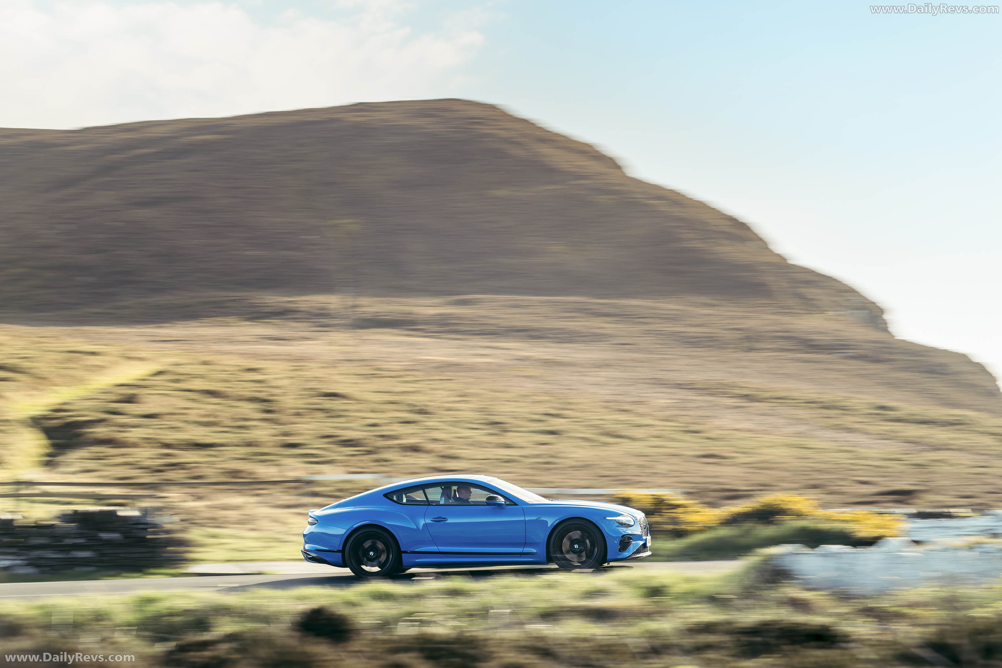 2027 Bentley Continental GT S UK Version Side View