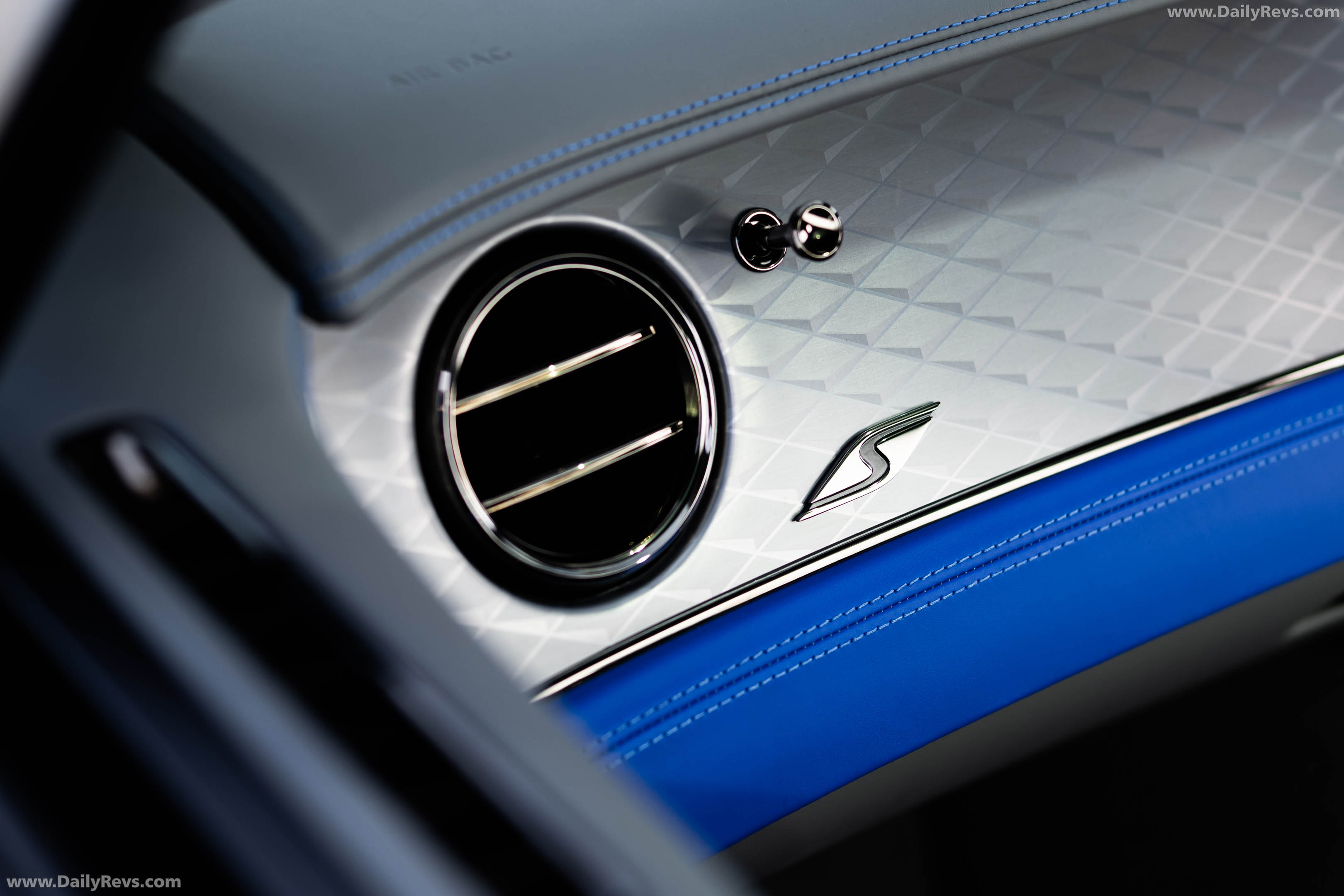 2027 Bentley Continental GT S UK Version Interior