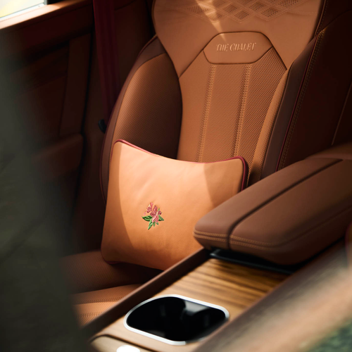 2026 Bentley Bentayga EWB Chalet Edition Interior