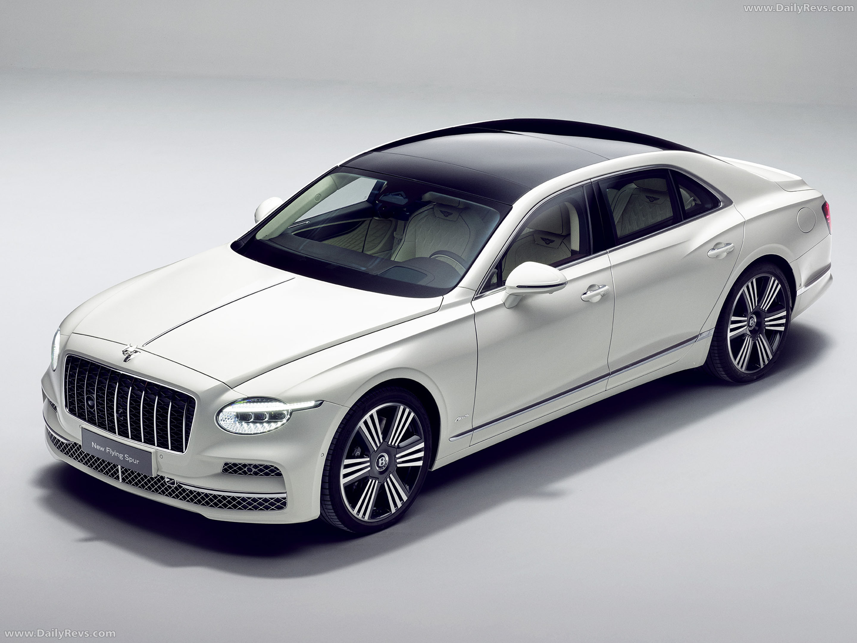 2027 Bentley Flying Spur Front View