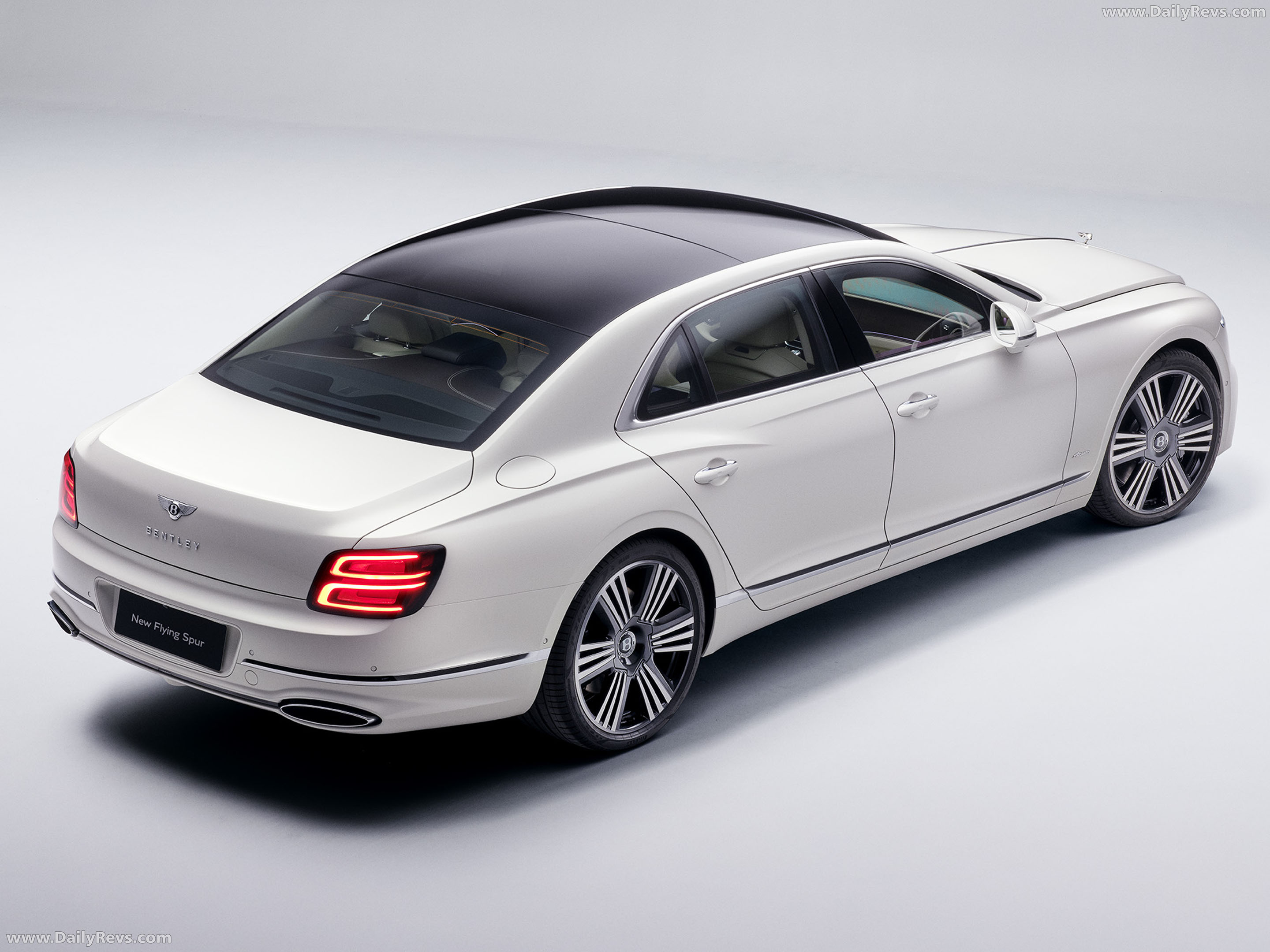 2027 Bentley Flying Spur Rear View