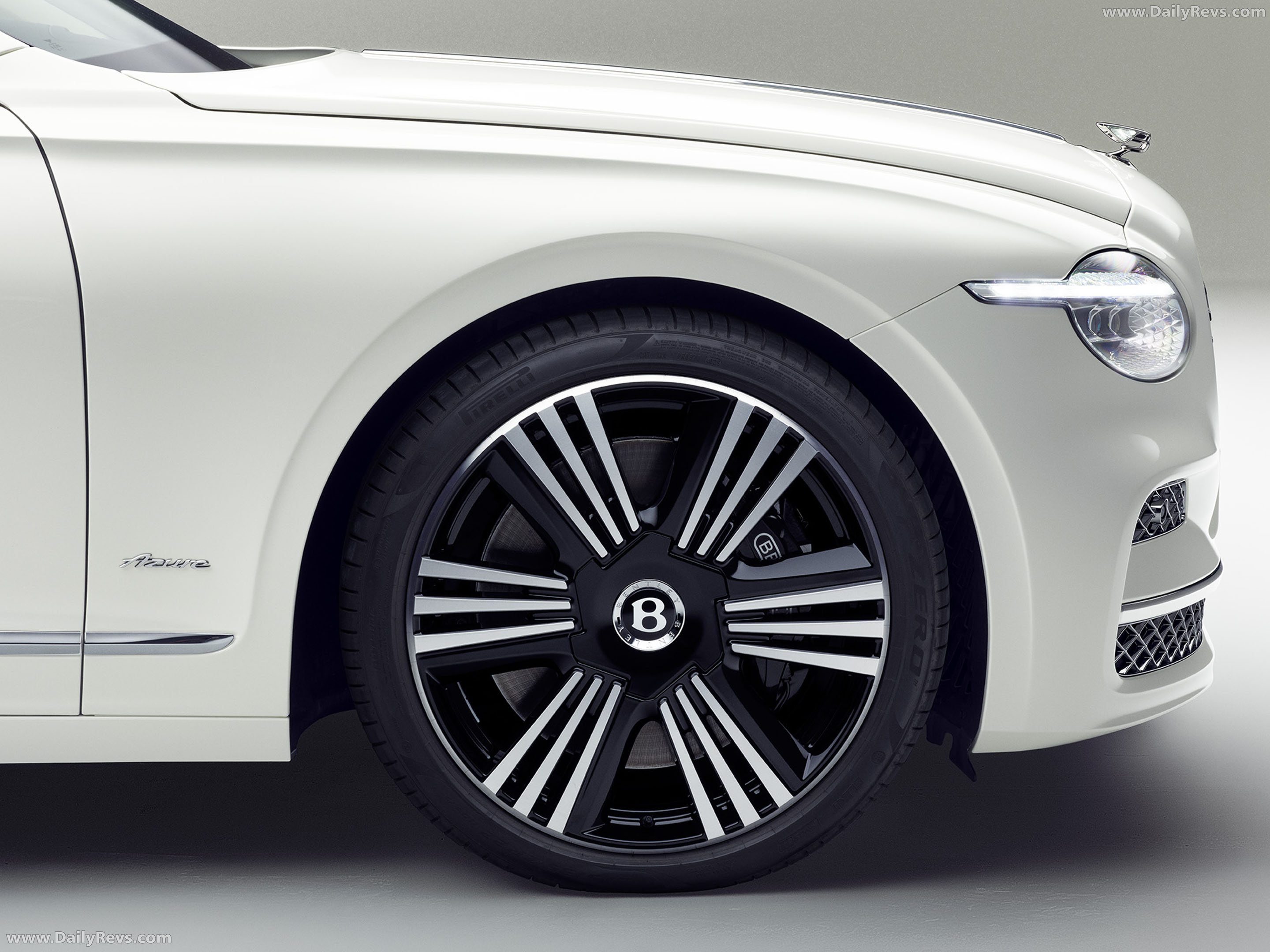 2027 Bentley Flying Spur Exterior