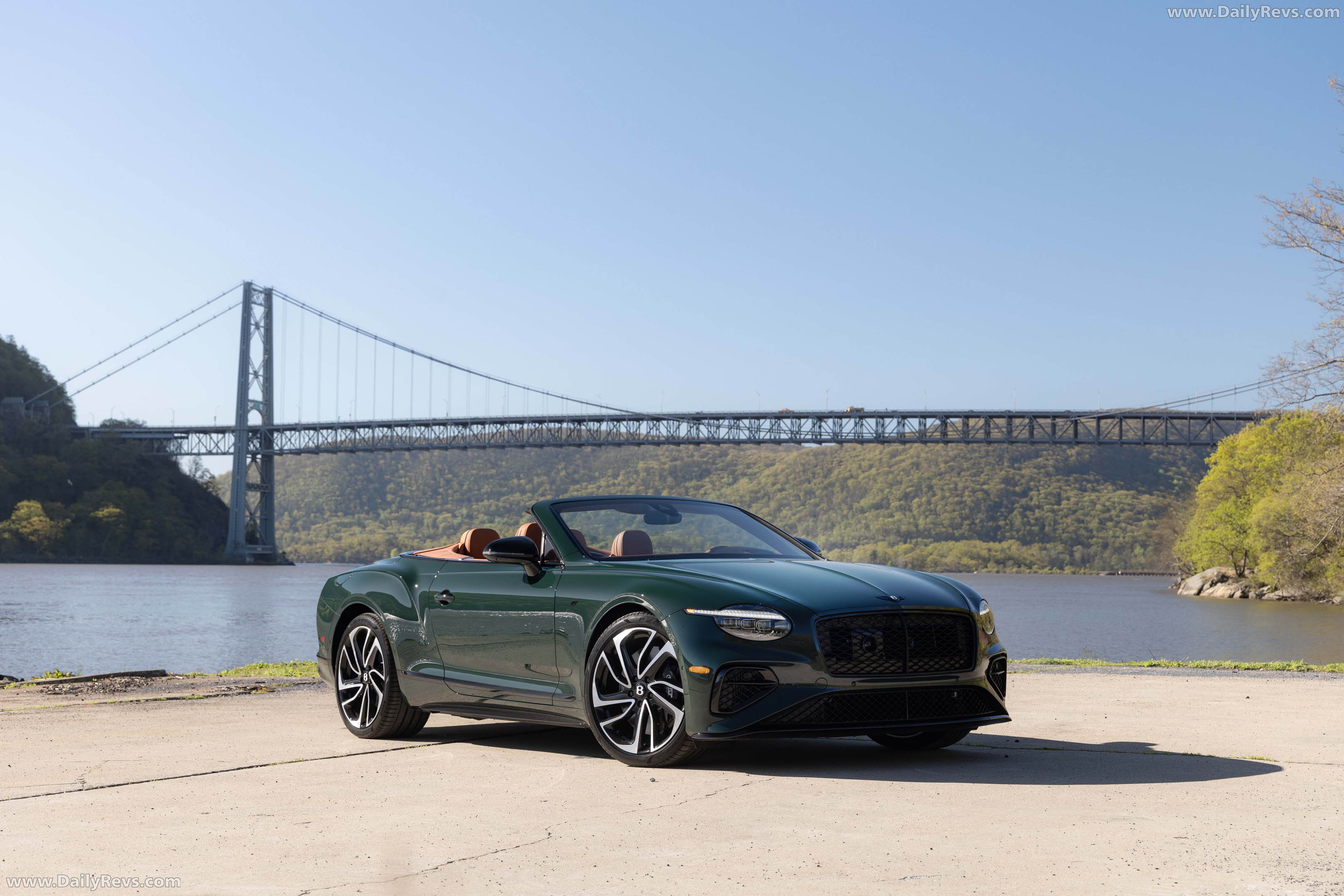 2027 Bentley Continental GTC S Barnato Front View