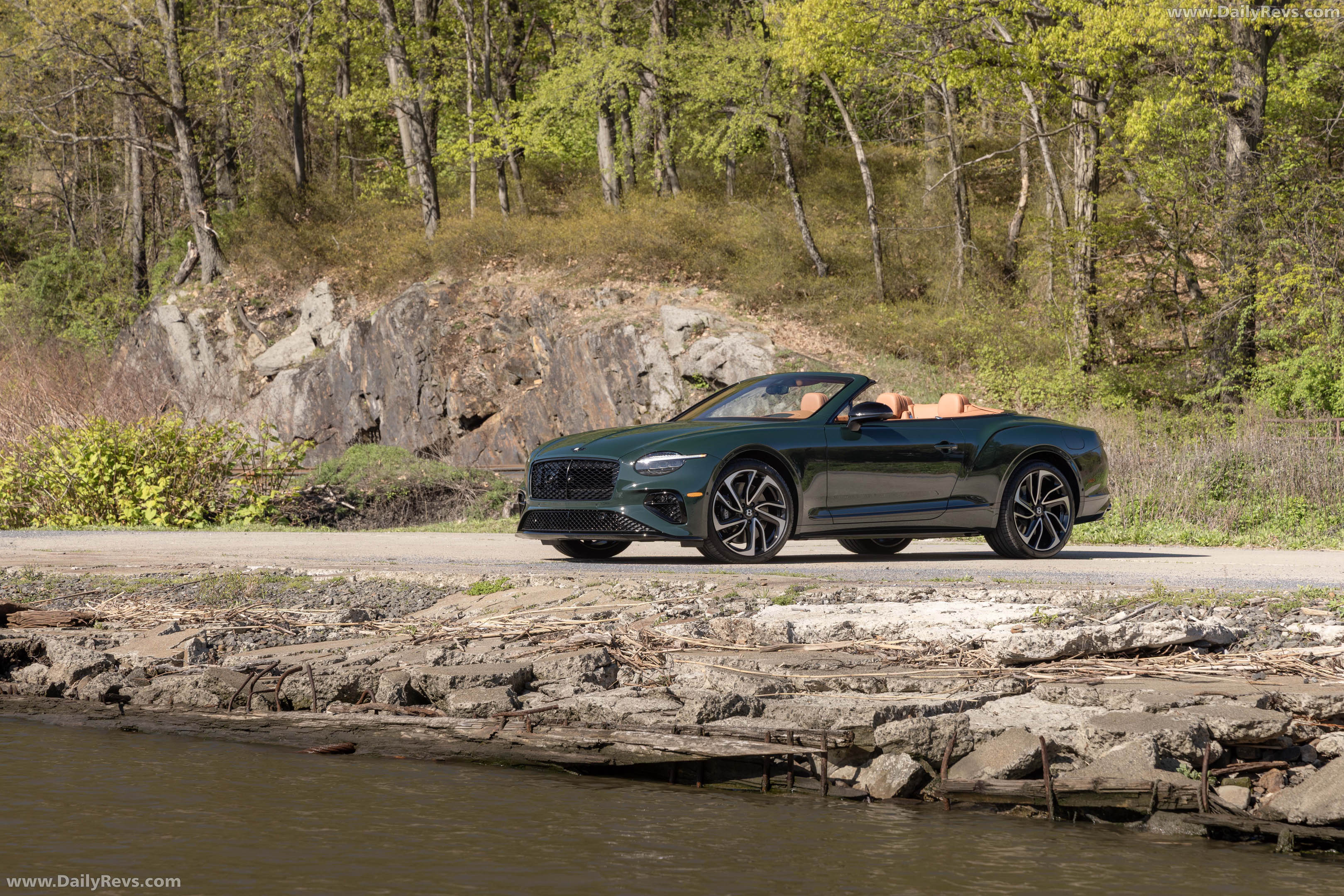 2027 Bentley Continental GTC S Barnato Front View