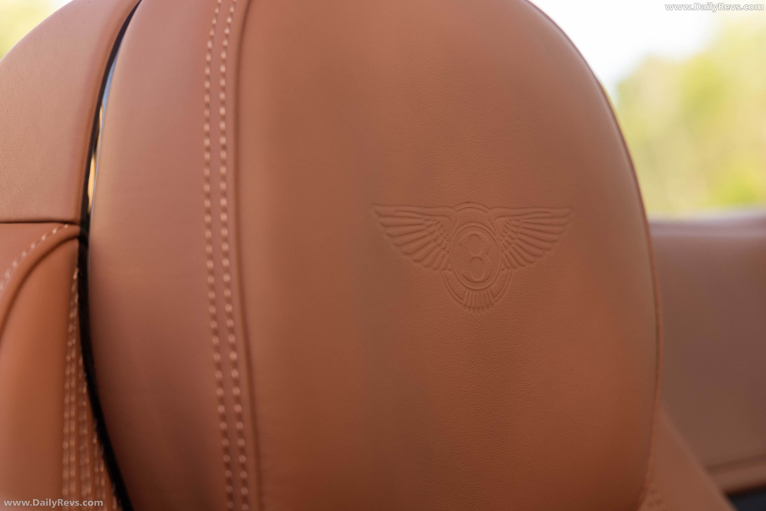 2027 Bentley Continental GTC S Barnato Interior