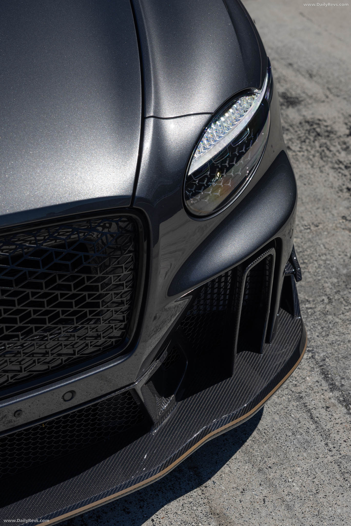 2027 Bentley Supersports Anthracite Exterior