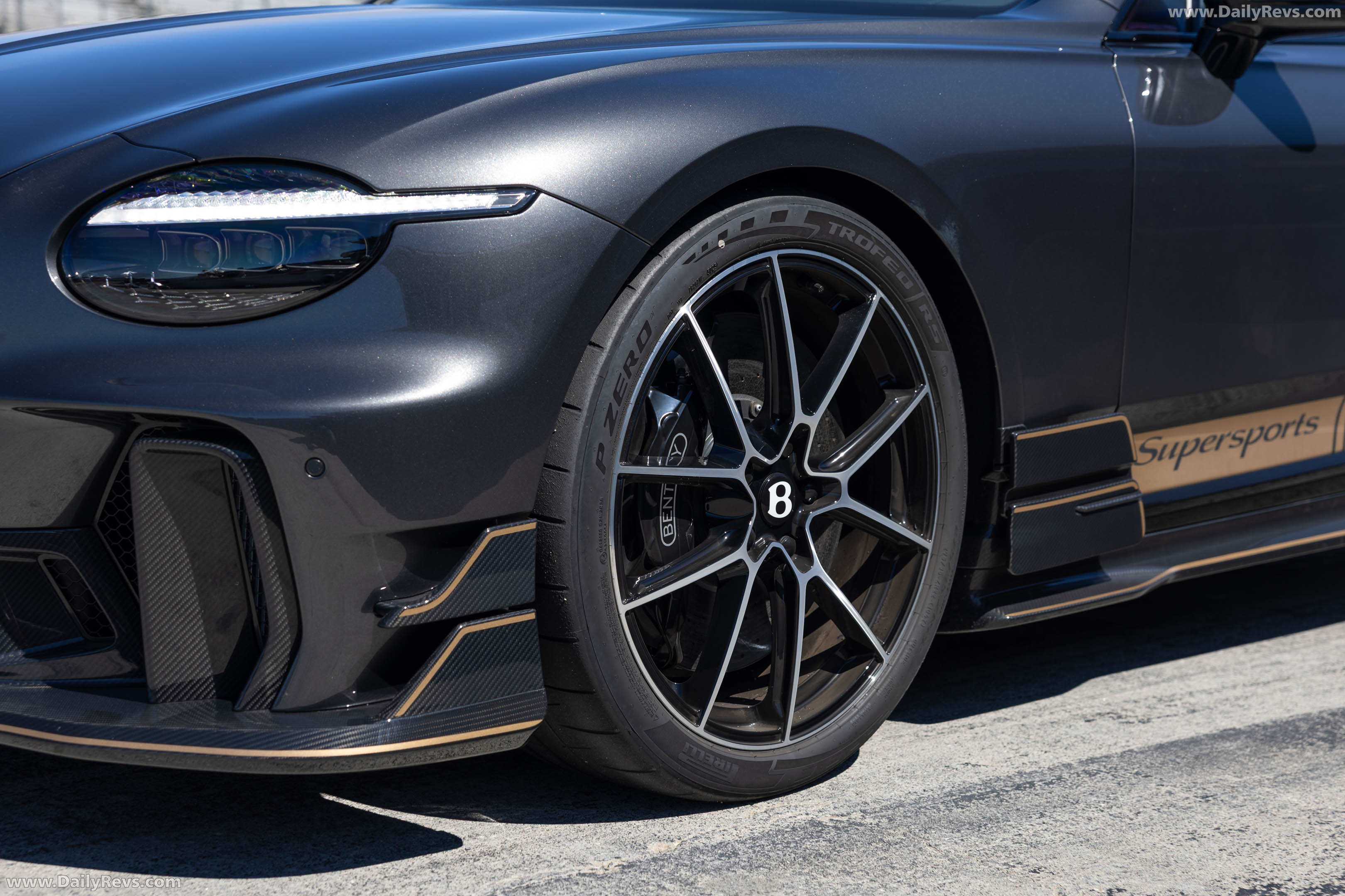 2027 Bentley Supersports Anthracite Exterior