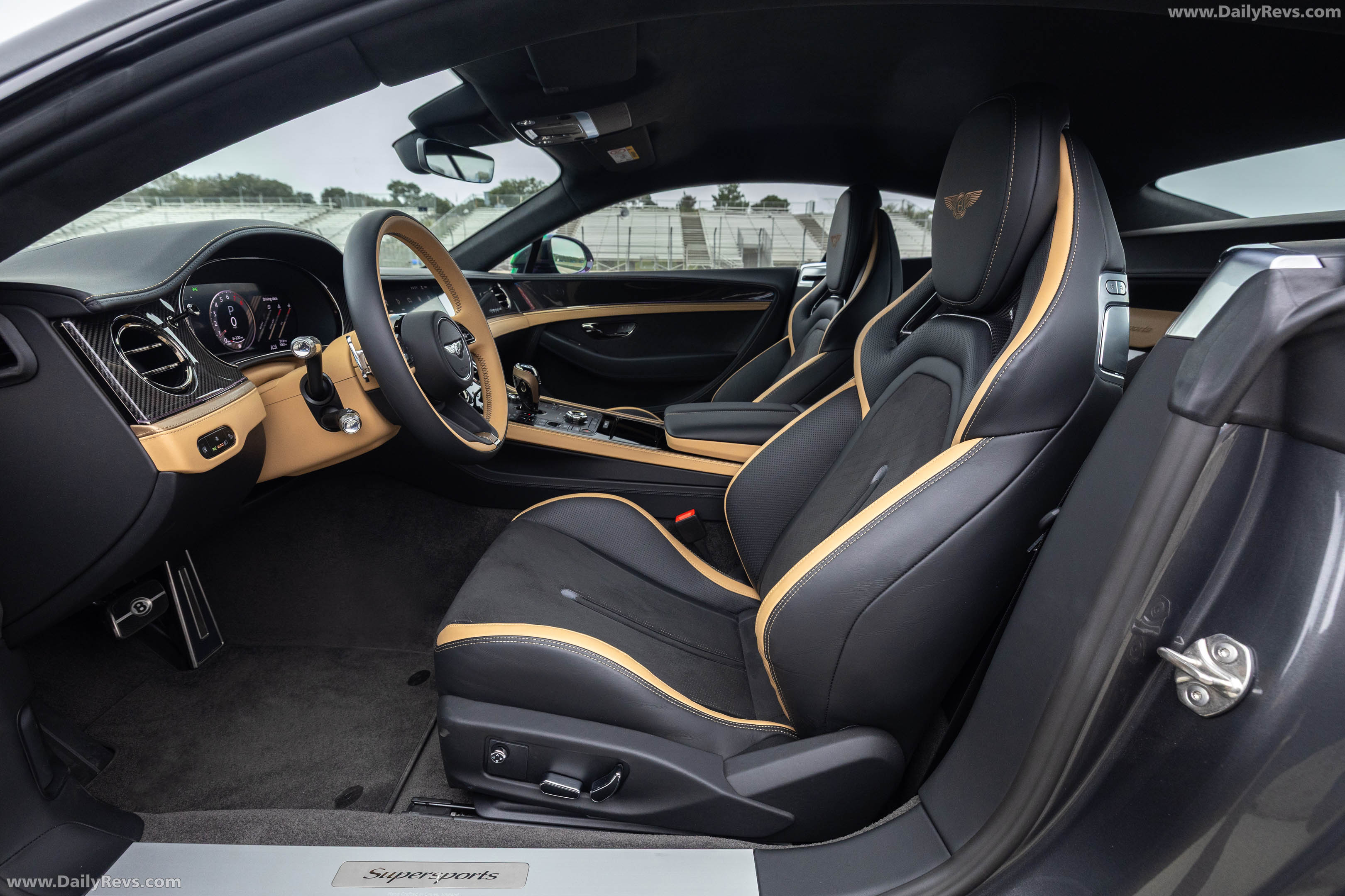 2027 Bentley Supersports Anthracite Interior