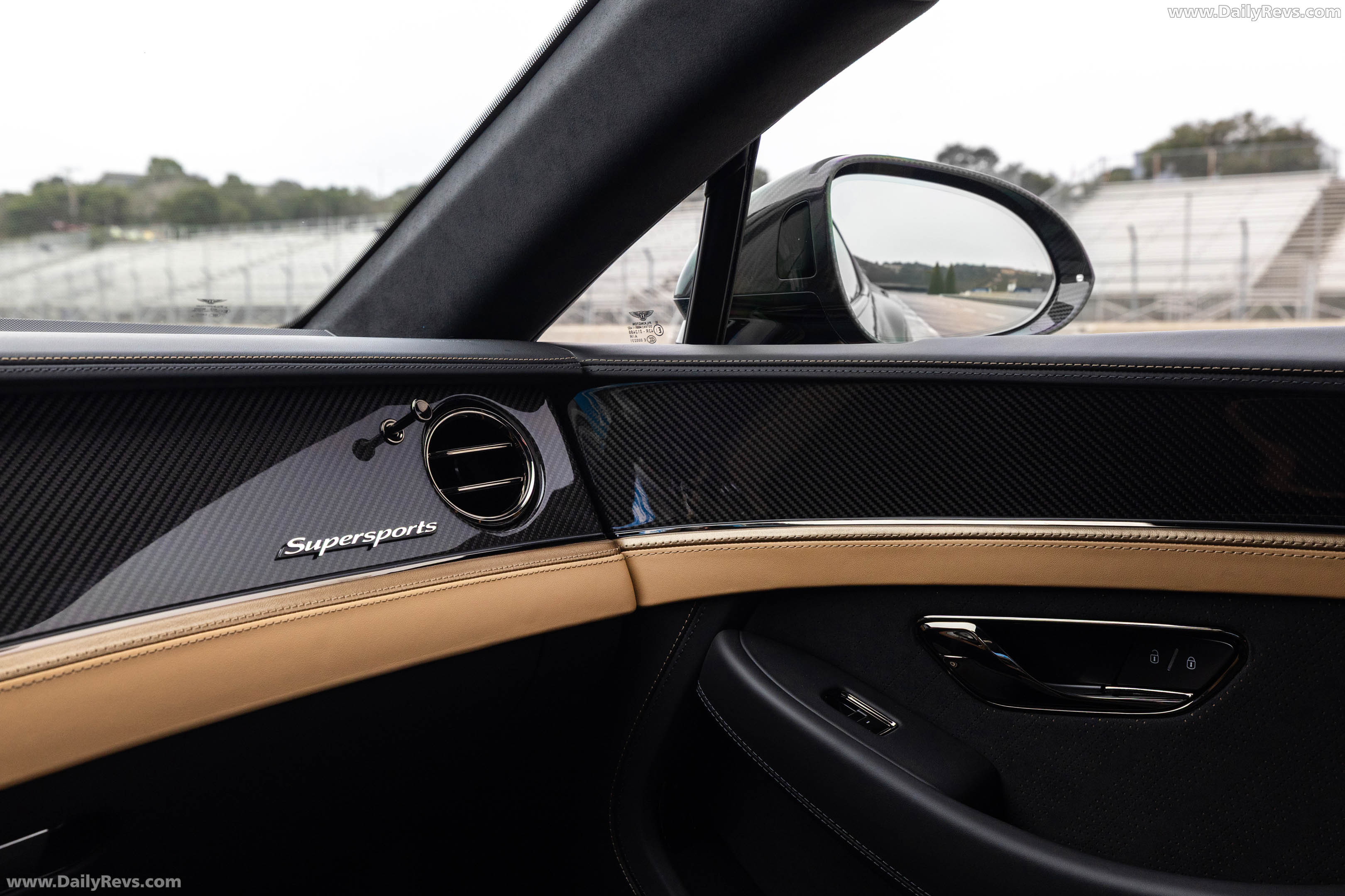 2027 Bentley Supersports Anthracite Interior