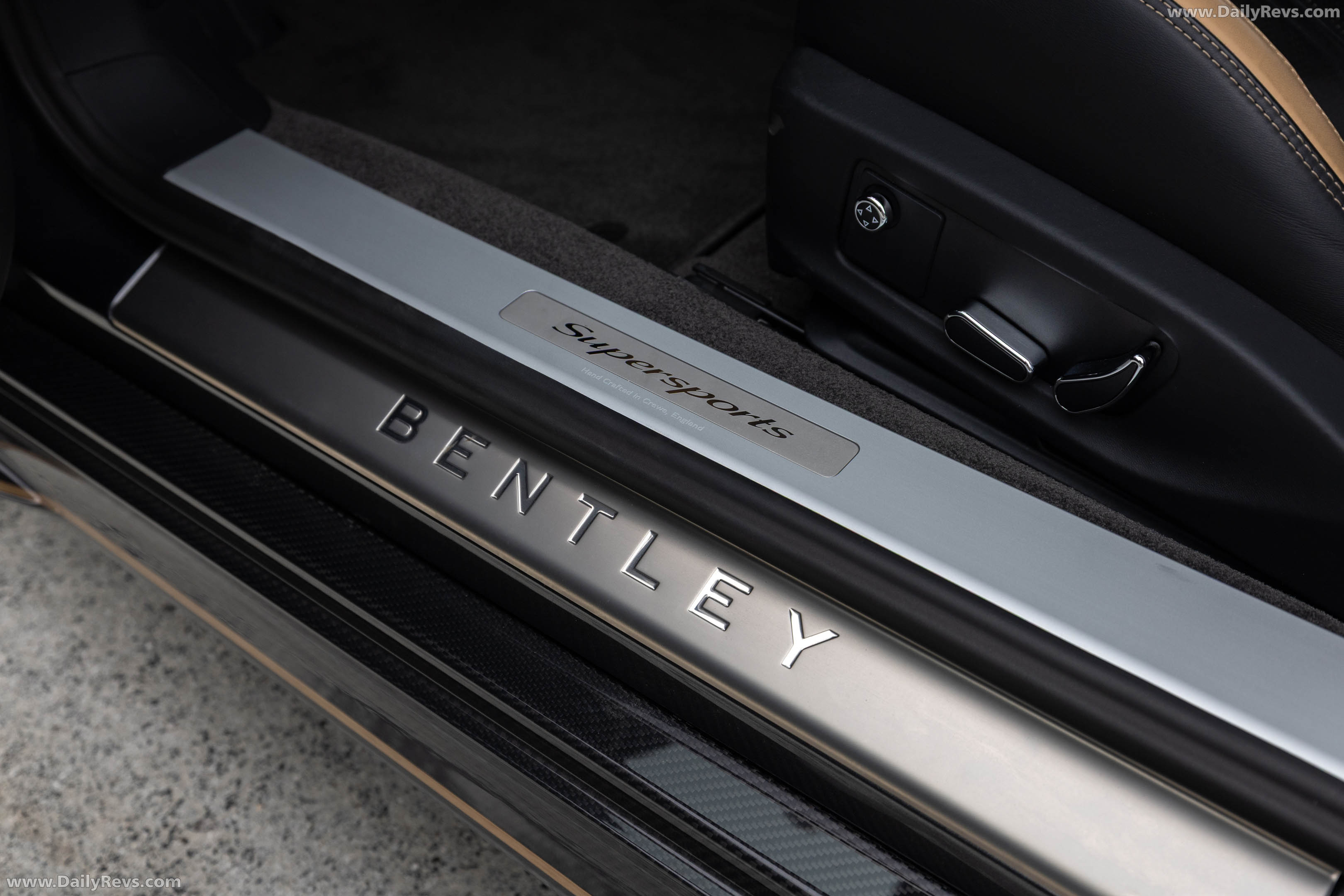 2027 Bentley Supersports Anthracite Interior