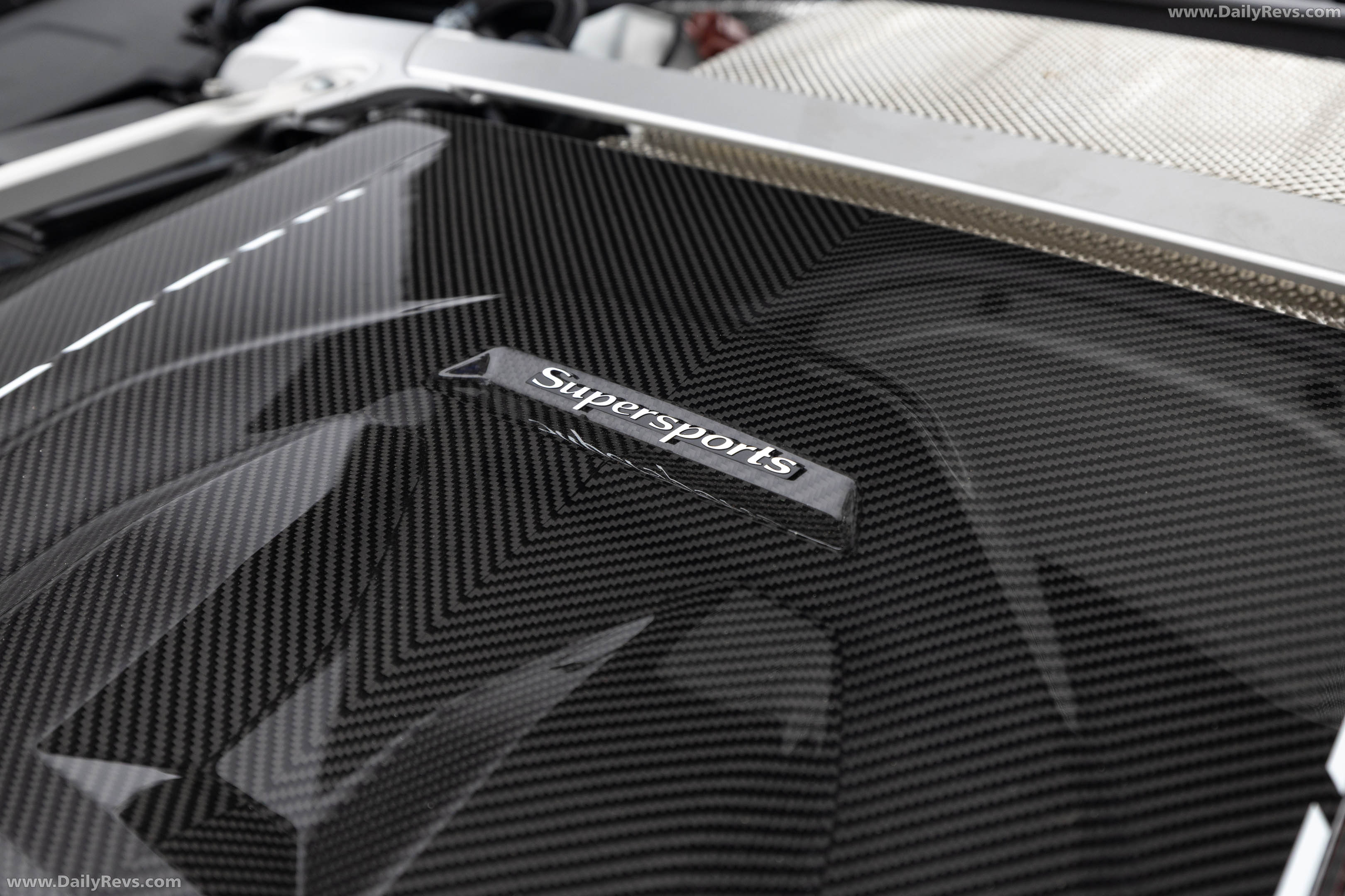 2027 Bentley Supersports Anthracite Engine