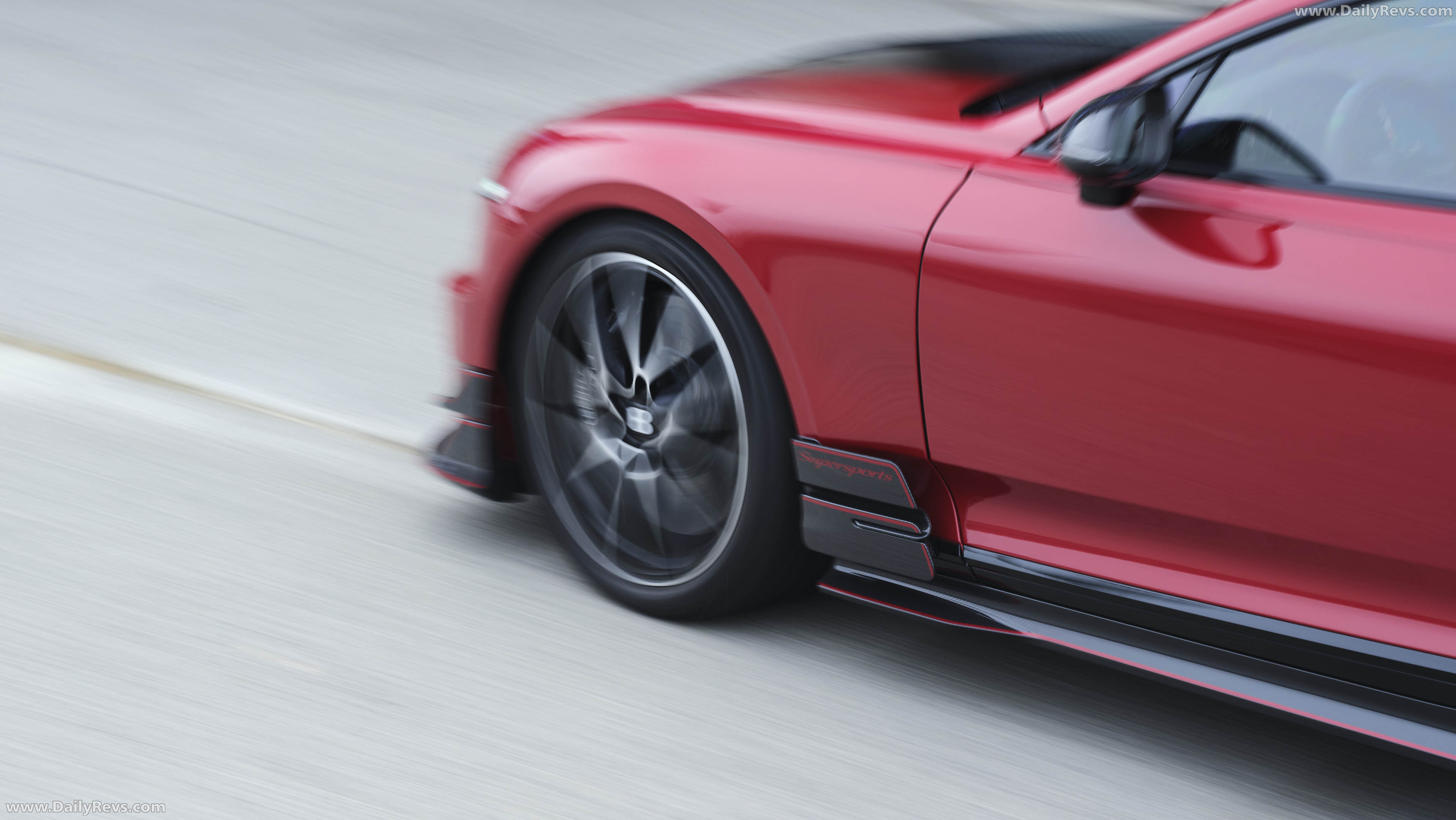 2027 Bentley Supersports Dragon Red Exterior