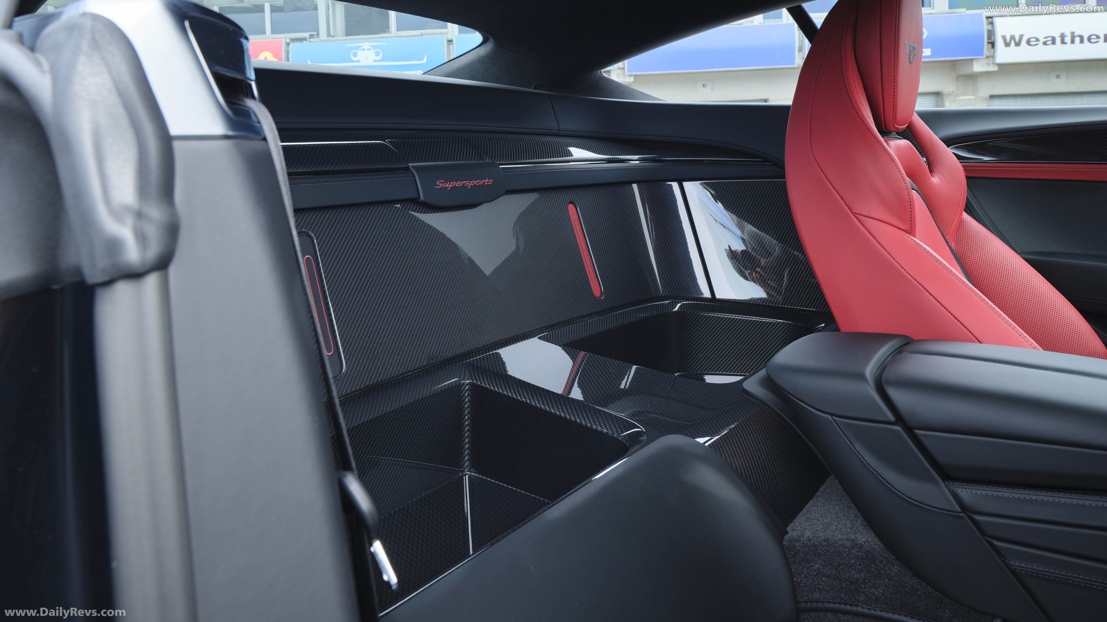 2027 Bentley Supersports Dragon Red Interior