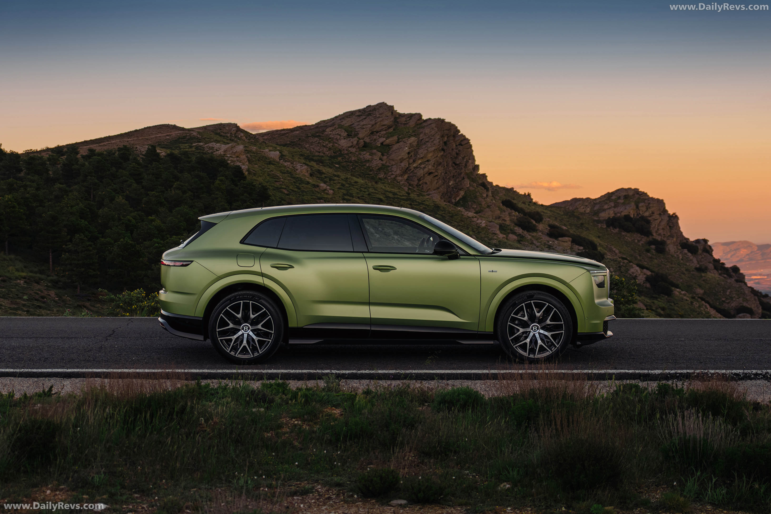 2028 Bentley Torcal Side View