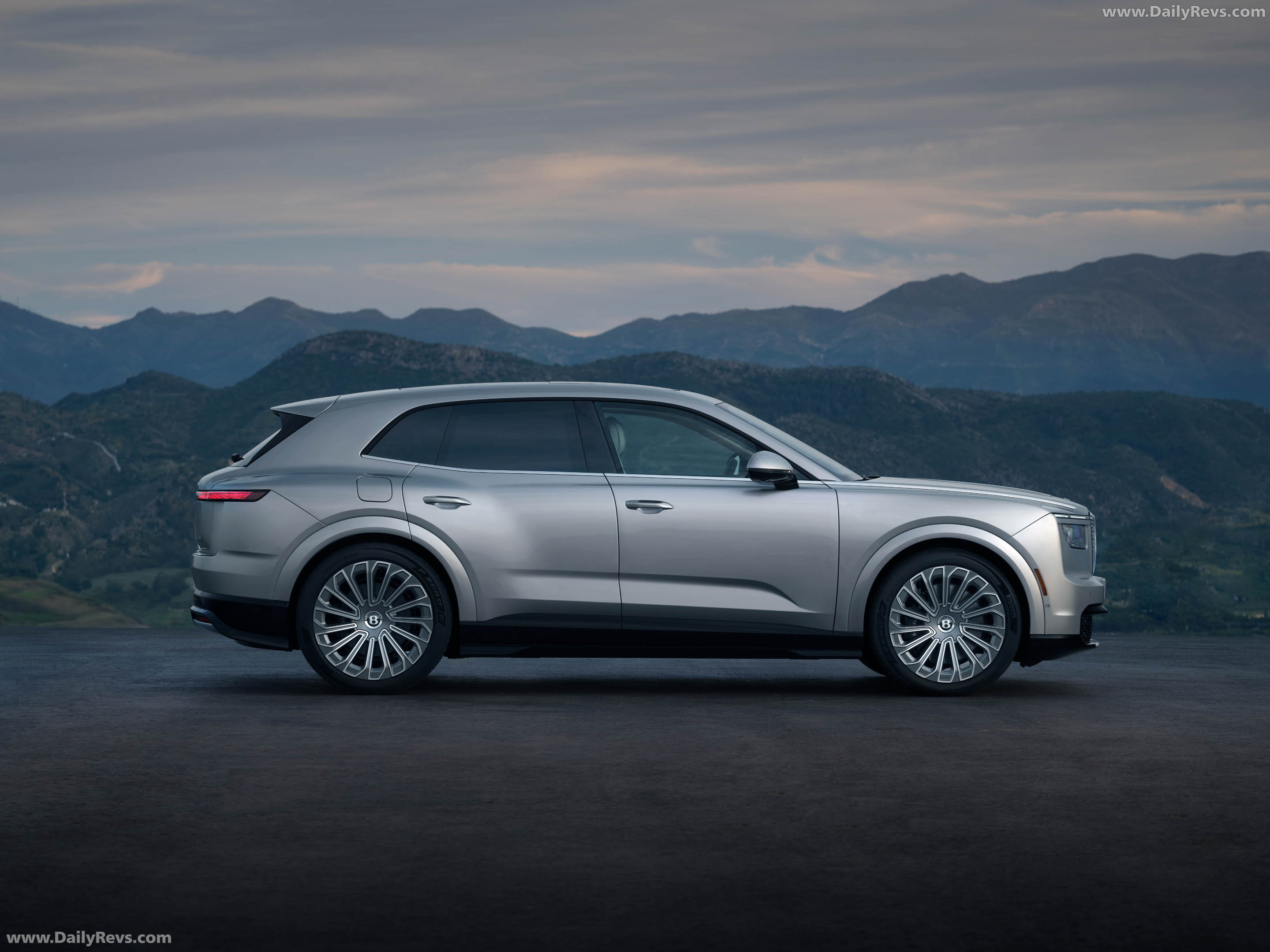 2028 Bentley Torcal Side View