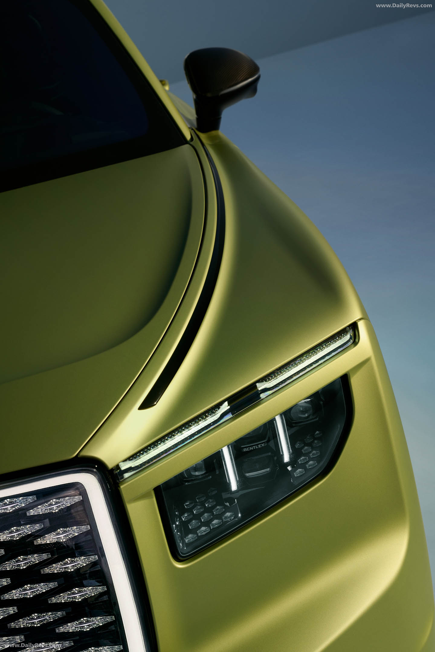 2028 Bentley Torcal Exterior