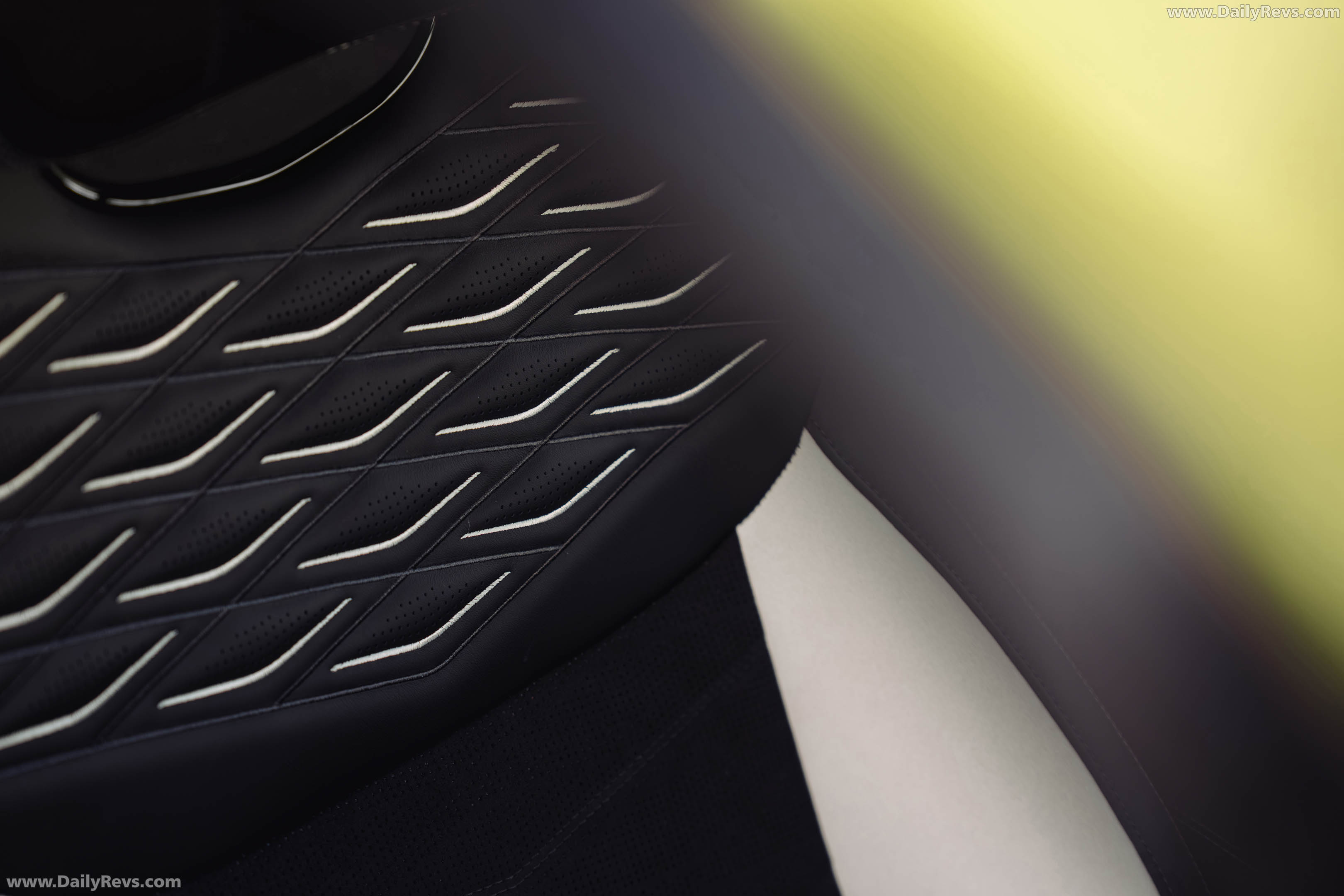 2028 Bentley Torcal Exterior