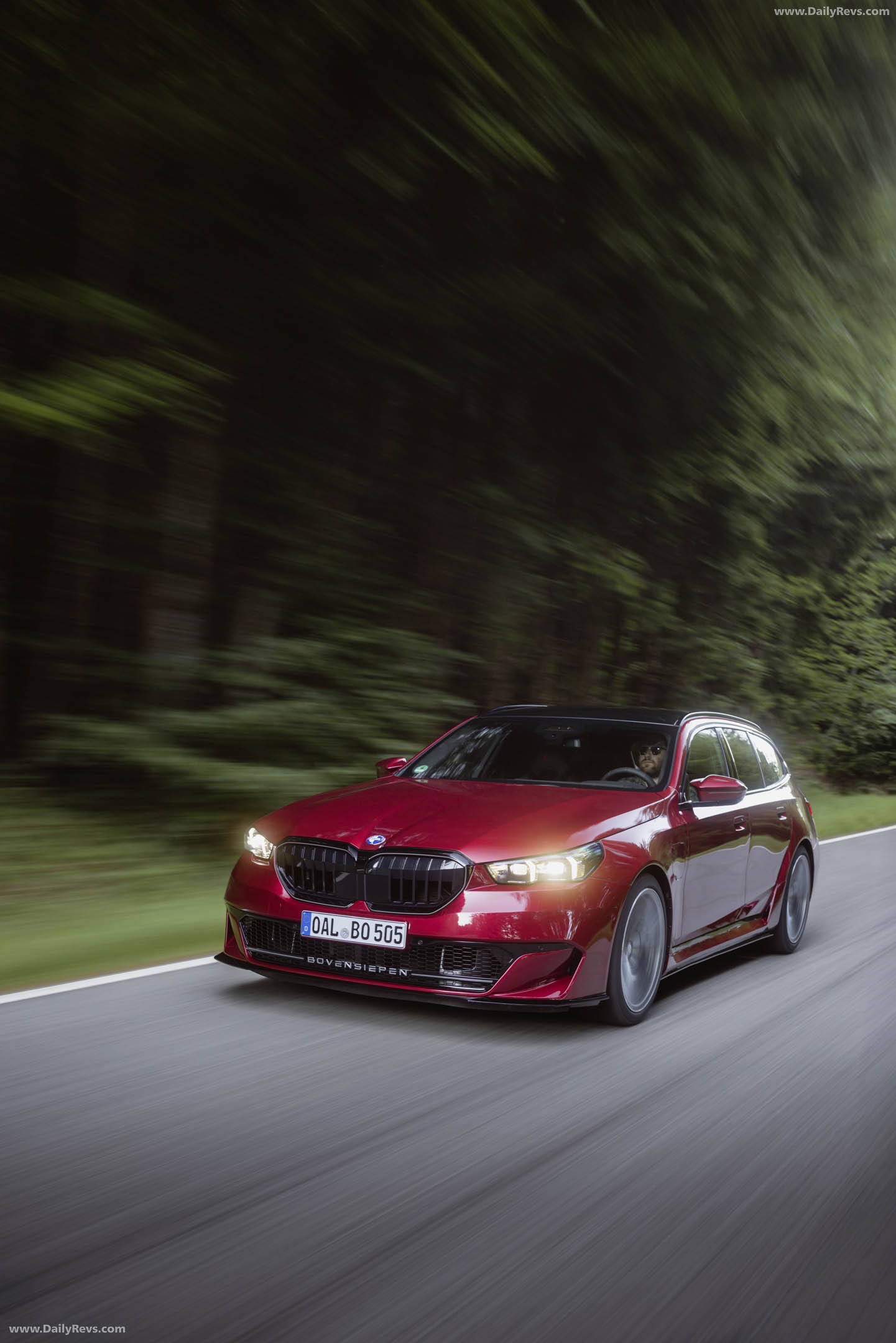 2027 Bovensiepen 05 GT Fire Red Front View